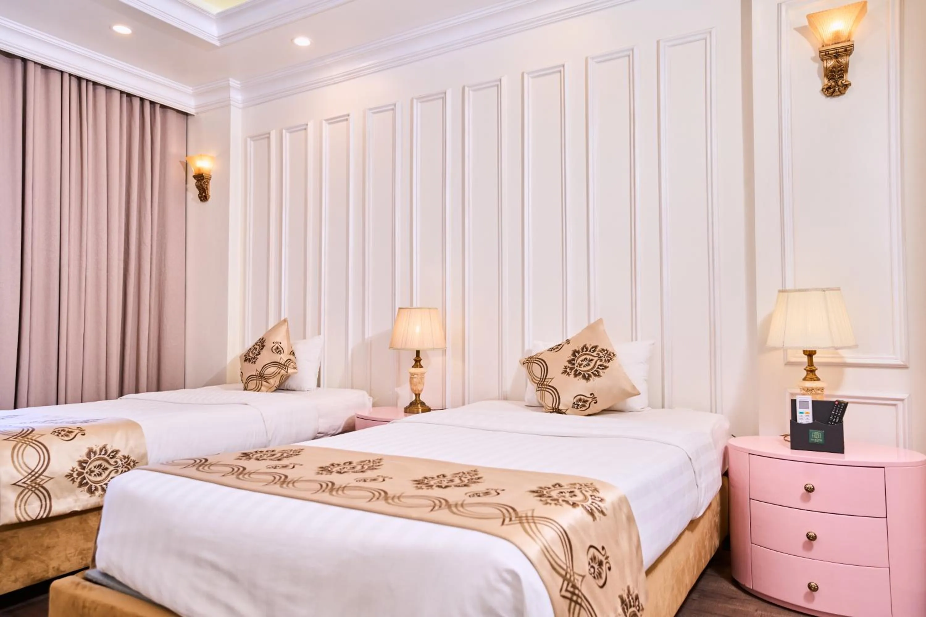 Bed in Le Haute Hotel Hai Phong