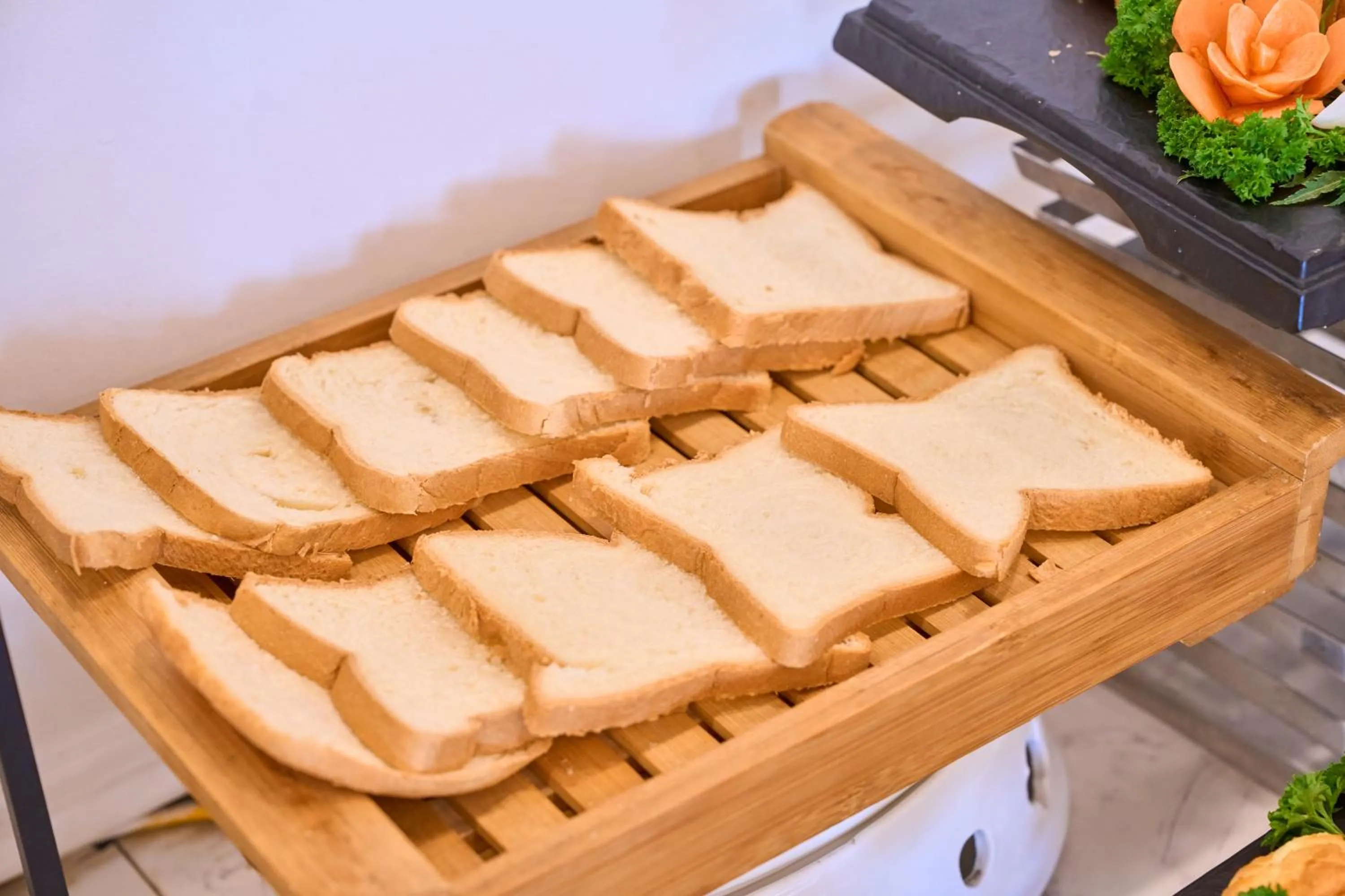 Buffet breakfast in Le Haute Hotel Hai Phong