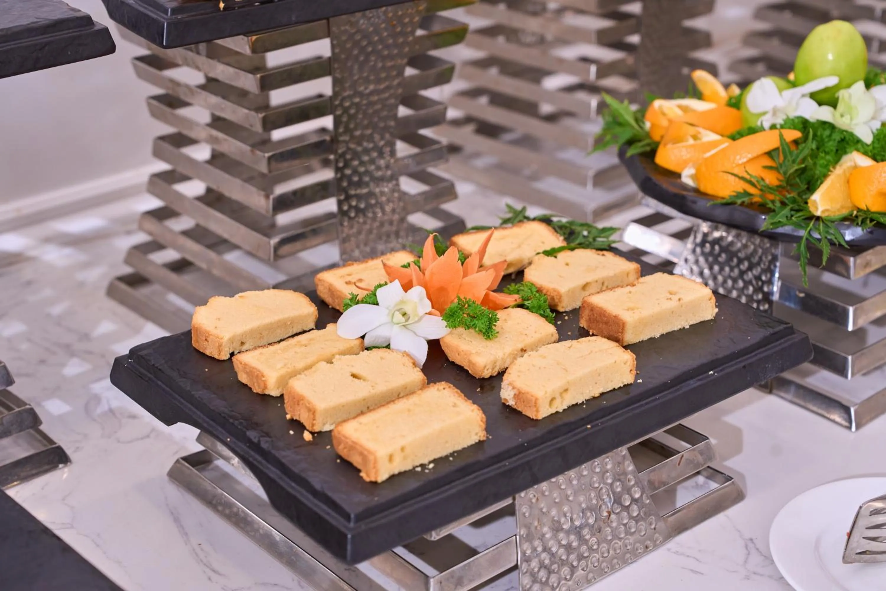 Buffet breakfast in Le Haute Hotel Hai Phong