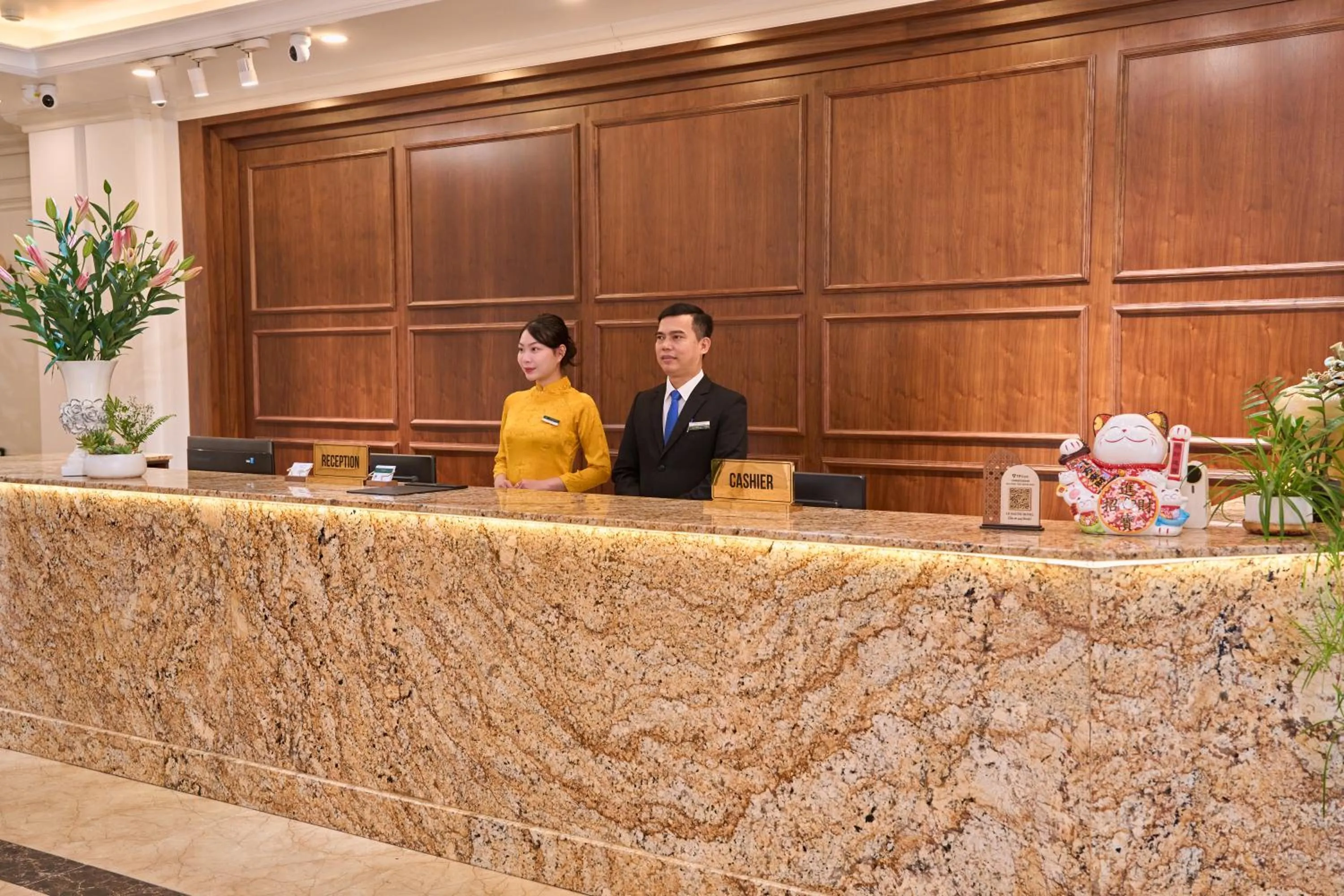 Lobby or reception in Le Haute Hotel Hai Phong