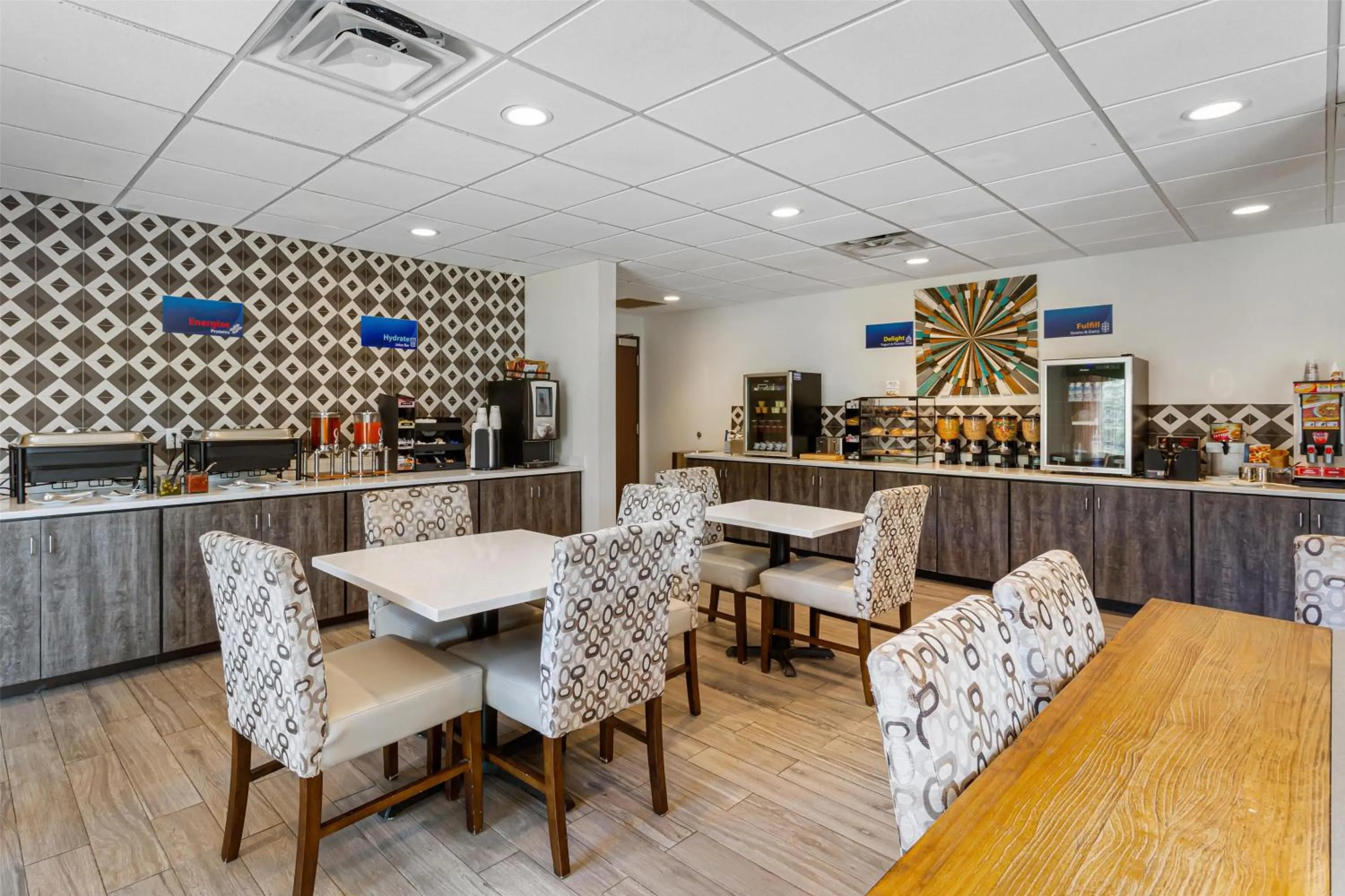 Breakfast in Best Western Duchesne Inn