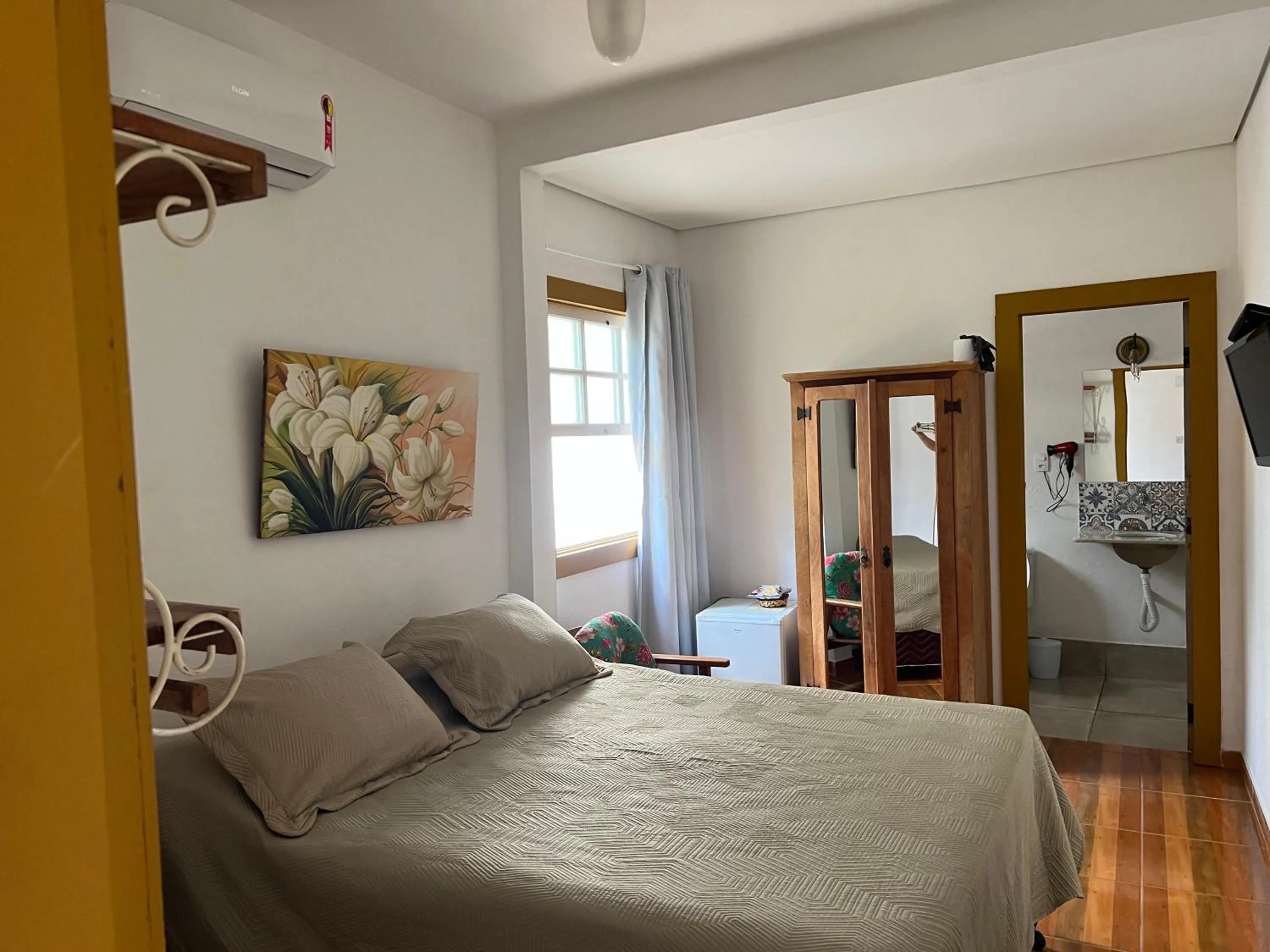 Economy Double Room in Chalés Pôr do Sol