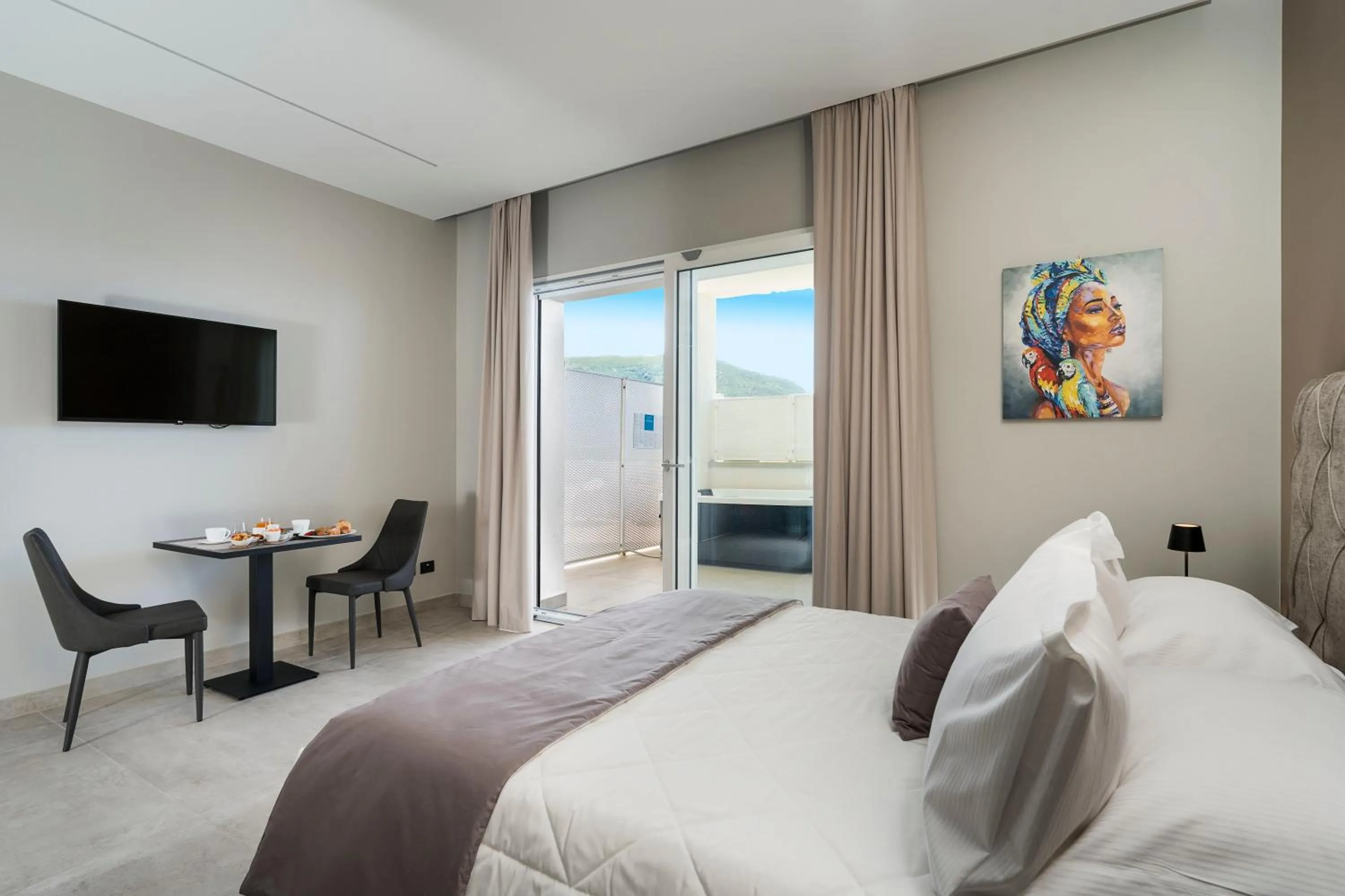 Bedroom, Bed in Emerald Hotel Residence Cefalù