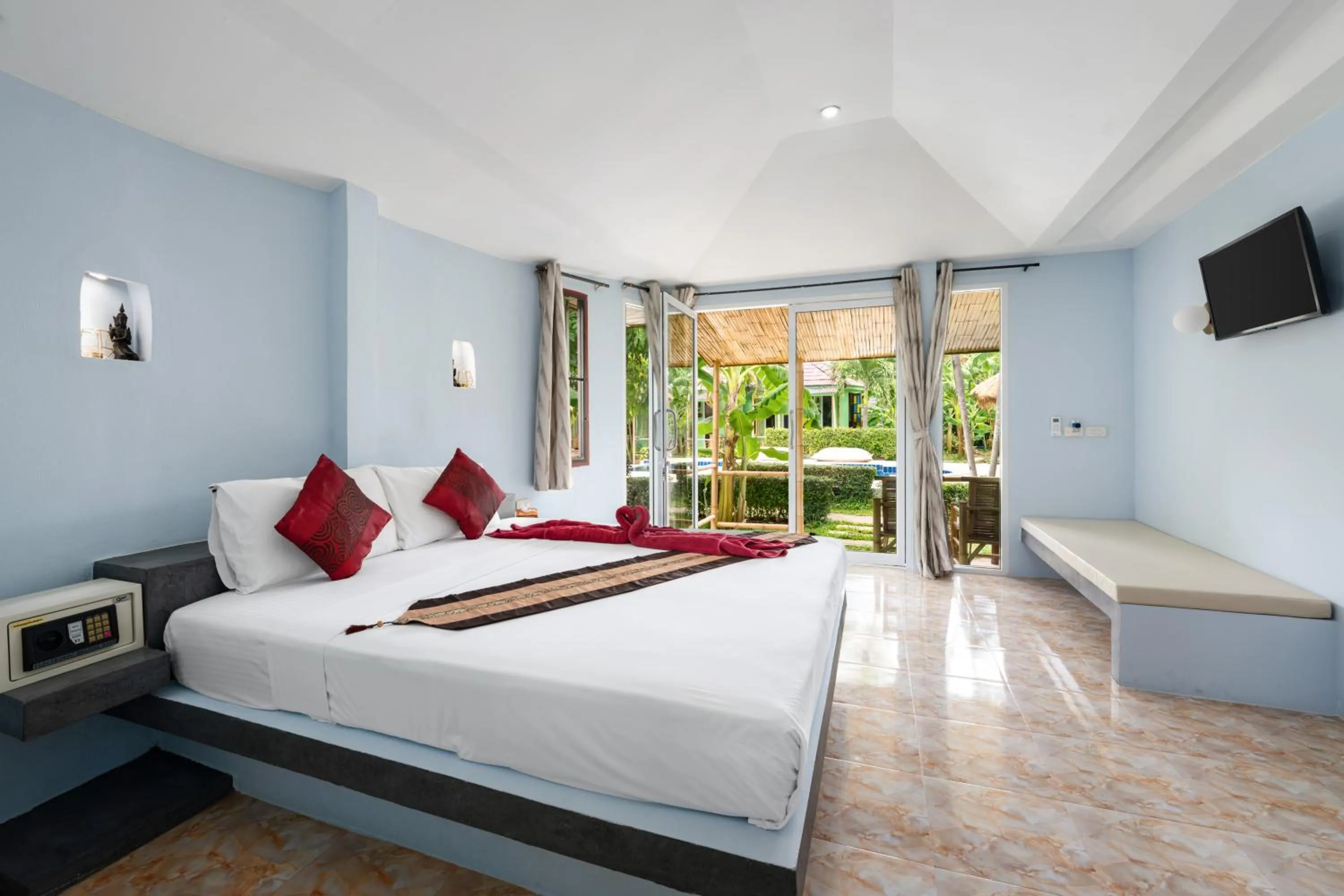 TV and multimedia, Bed in Avocado Koh Samui