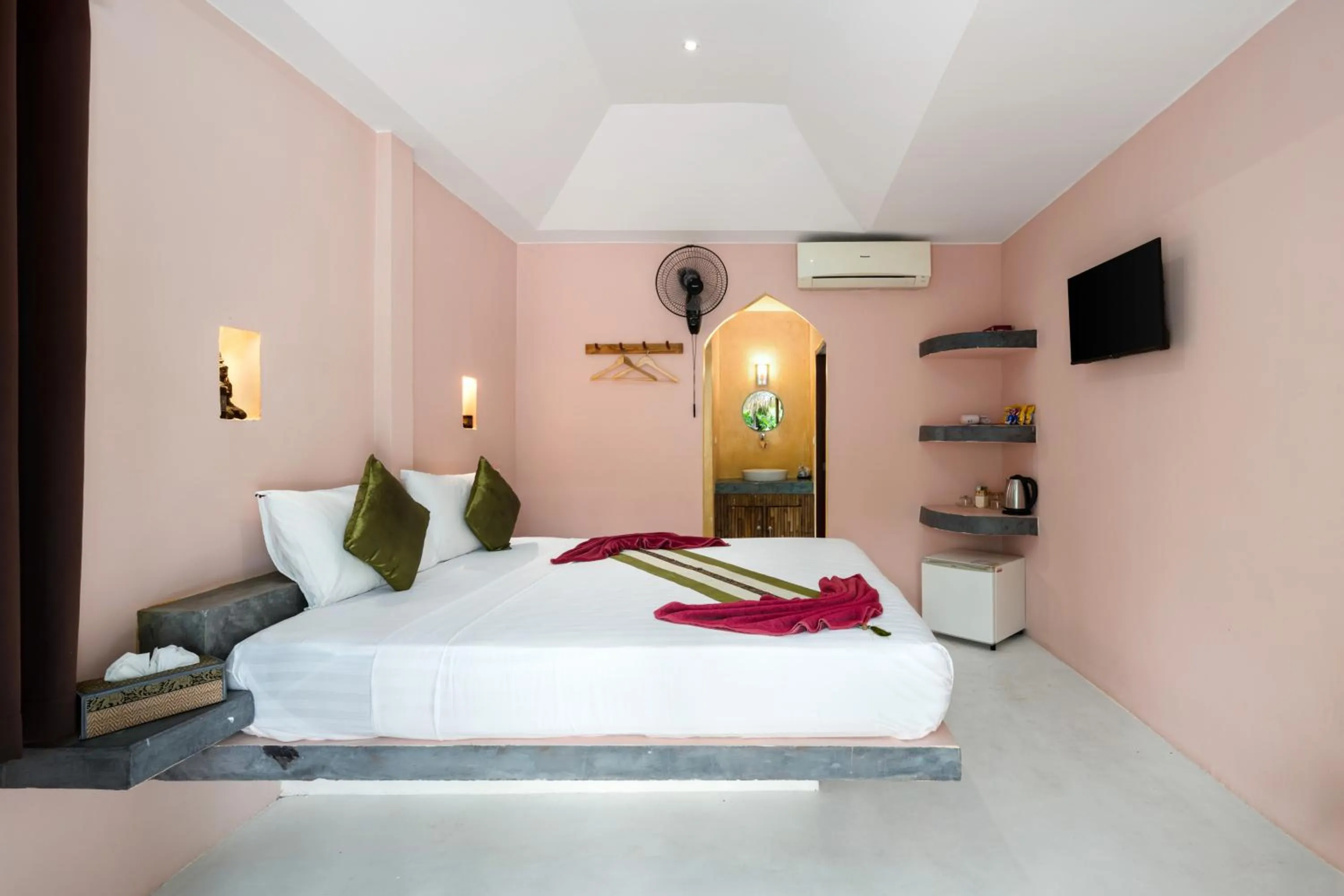 Bed in Avocado Koh Samui