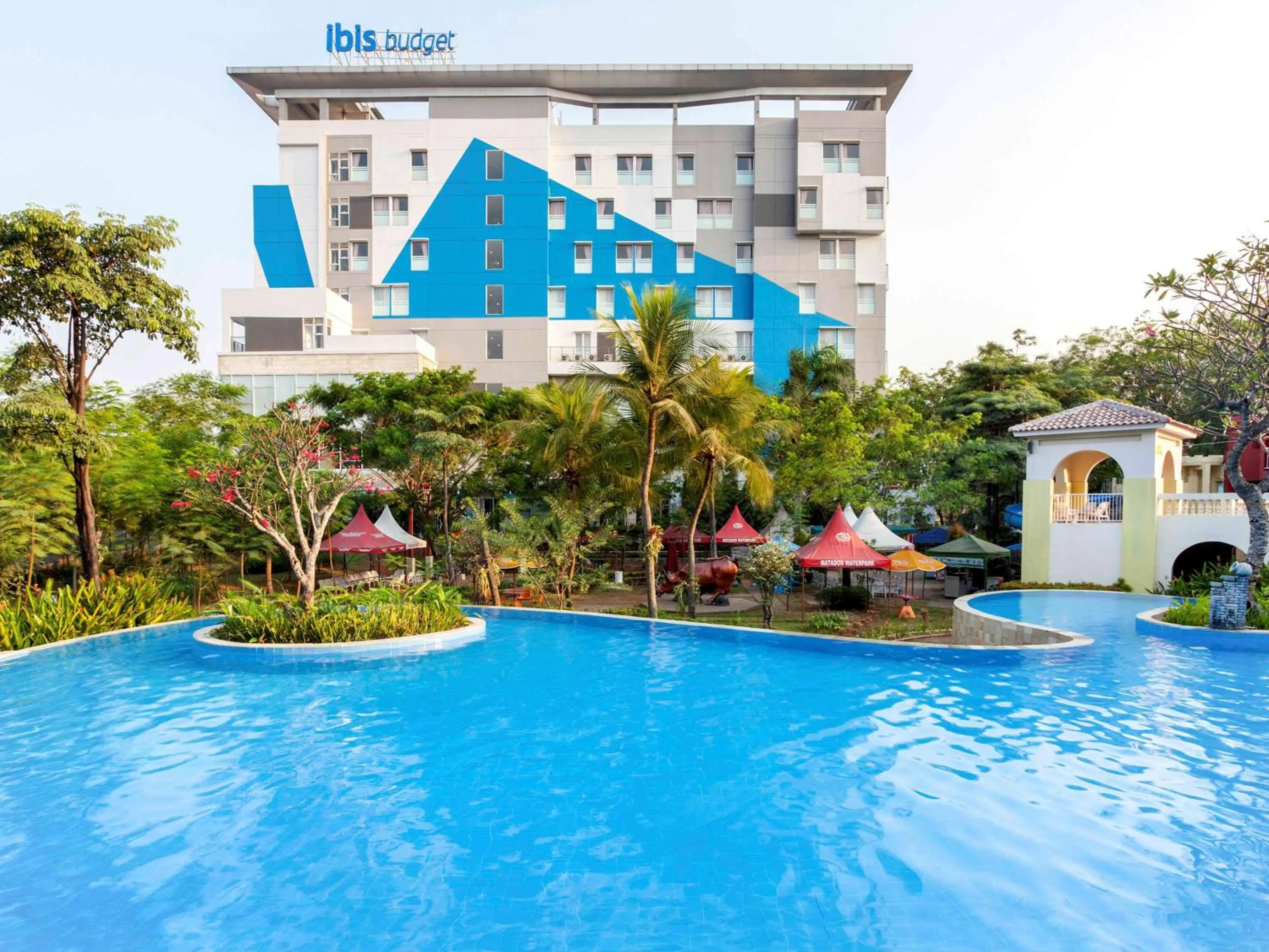 Property building in ibis Budget Cikarang Festival
