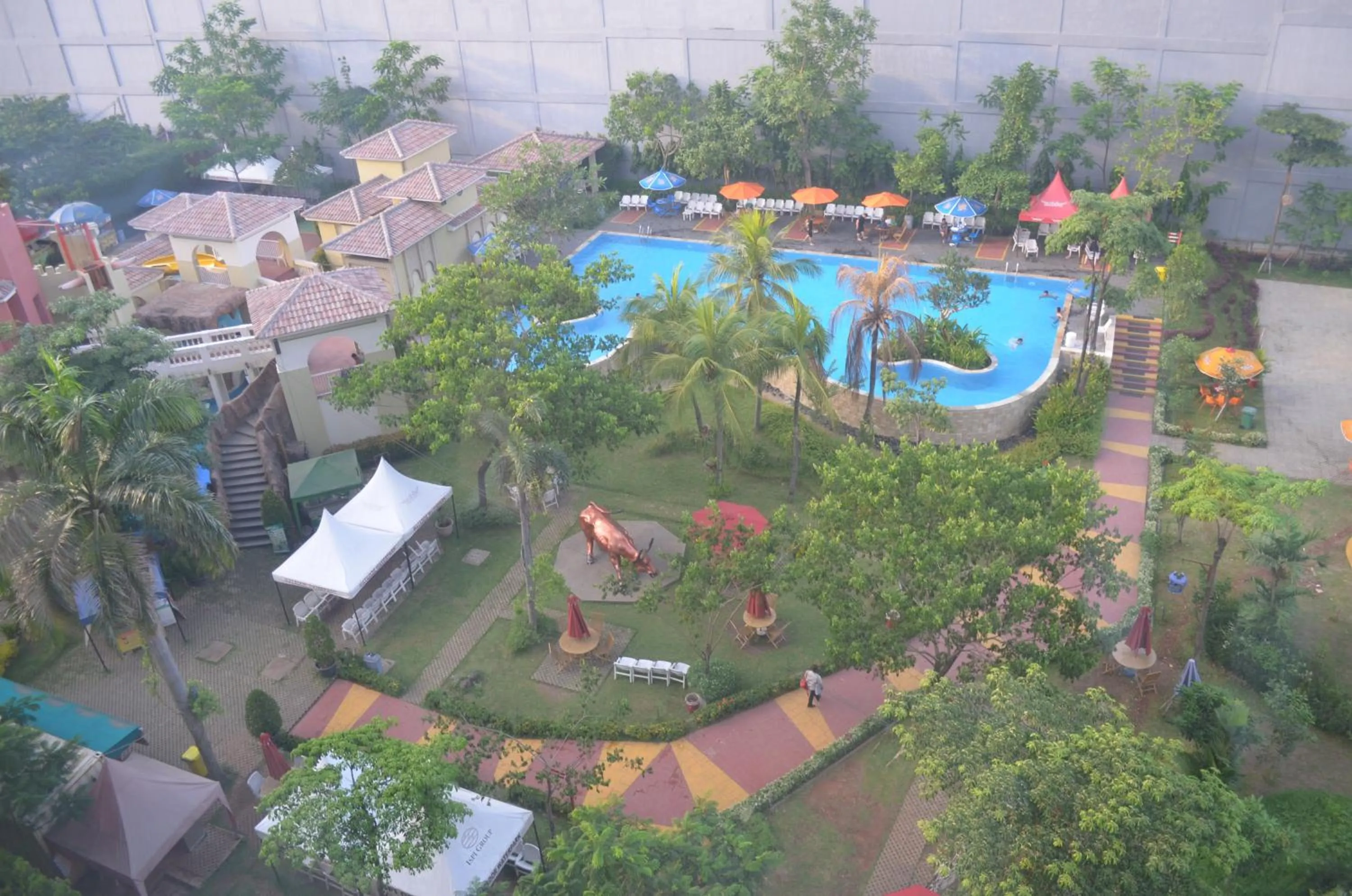 Pool view, Bird's-eye View in ibis Budget Cikarang Festival