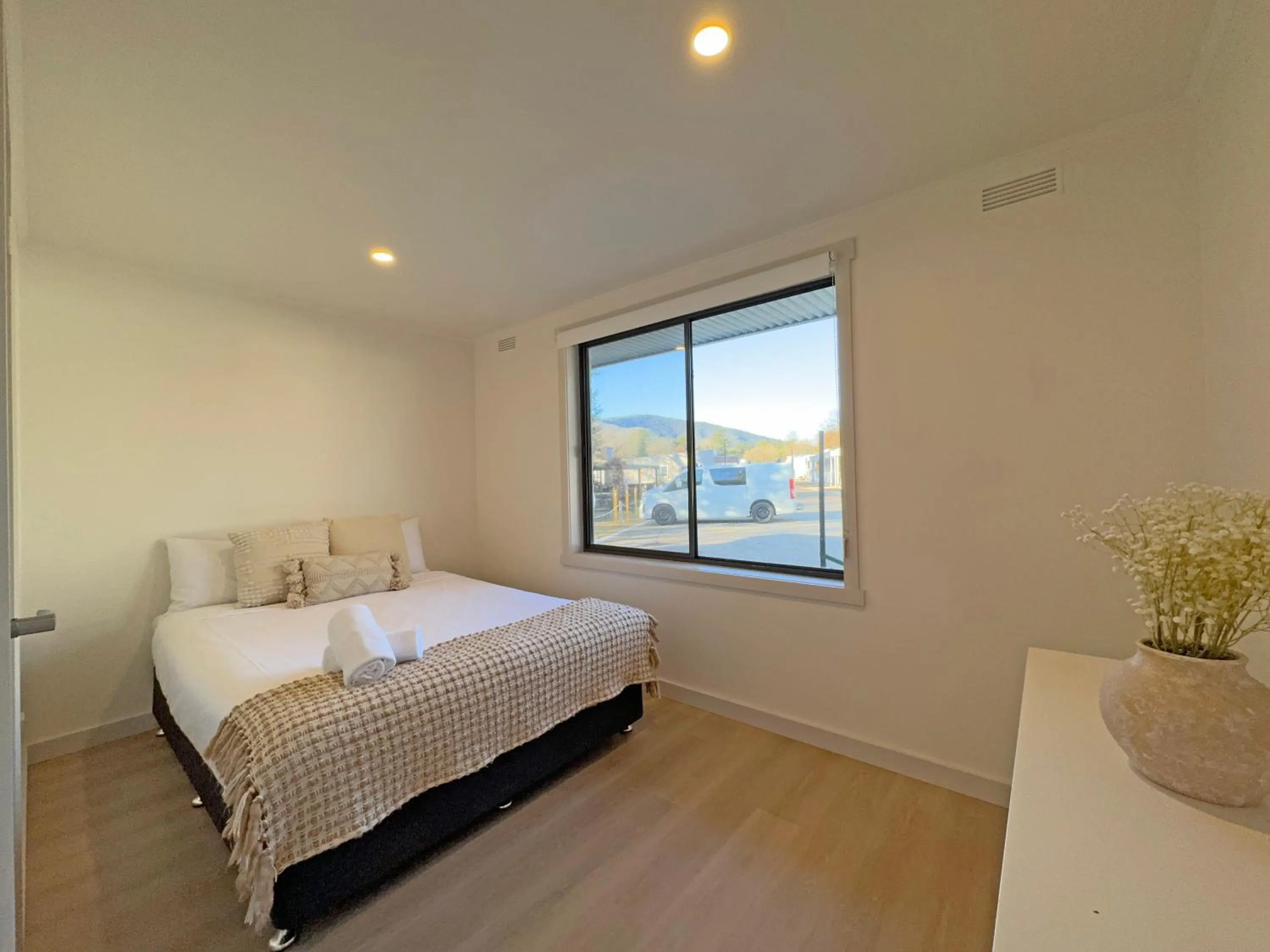 Superior Unit (2BR) - 4B in Tasman Holiday Parks - South Bright