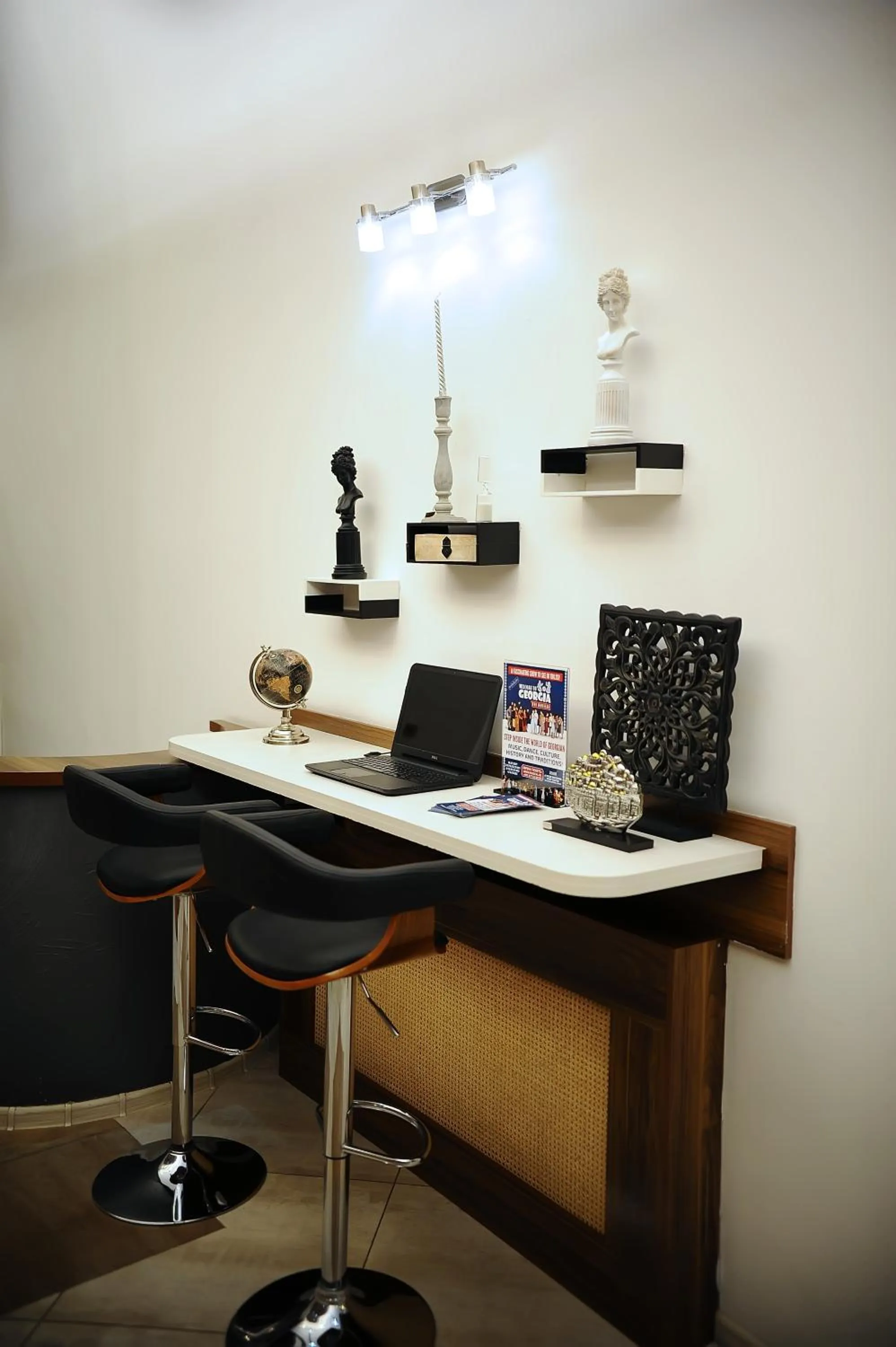 Lobby or reception in Coral Boutique Hotel