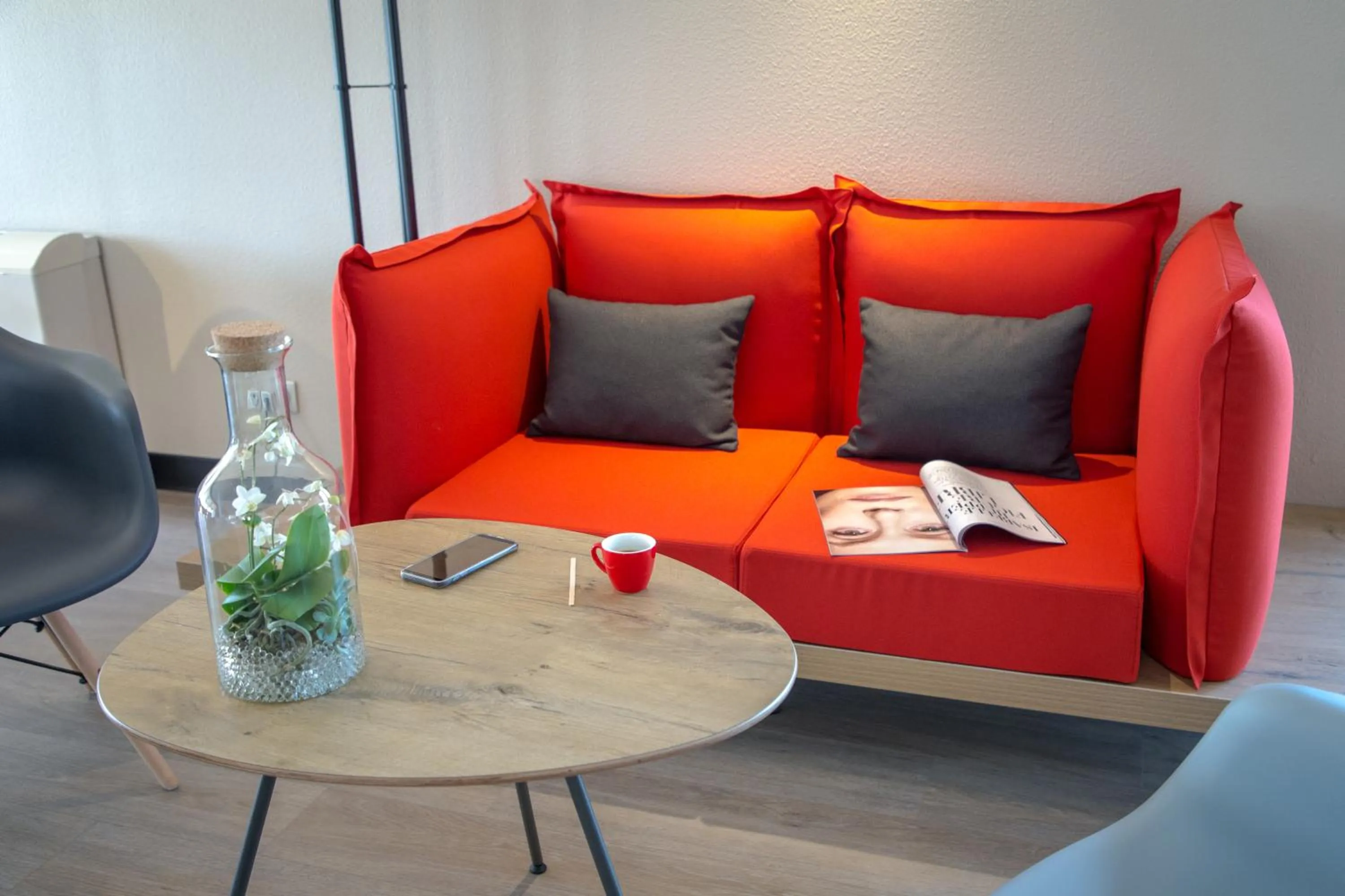 Lounge or bar in ibis Perpignan Nord Rivesaltes