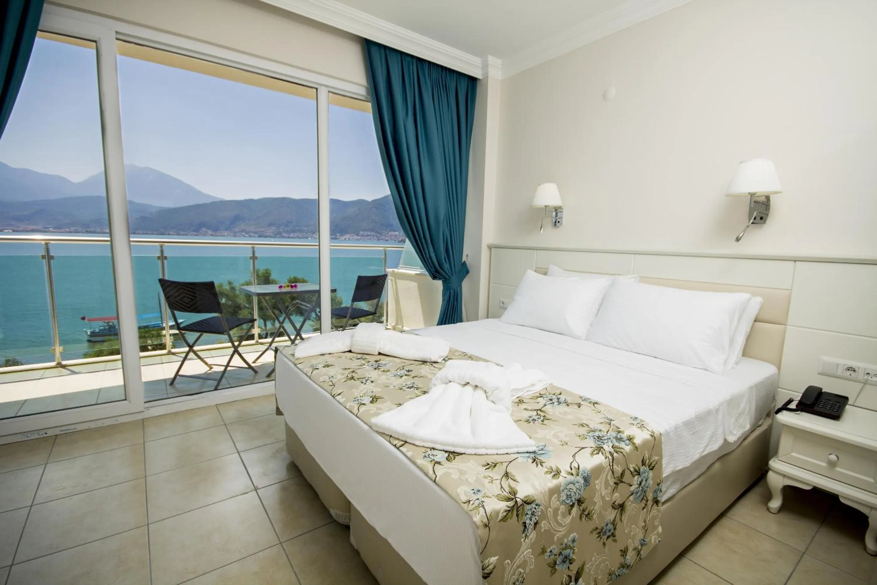 Bedroom in Sovalye Hotel