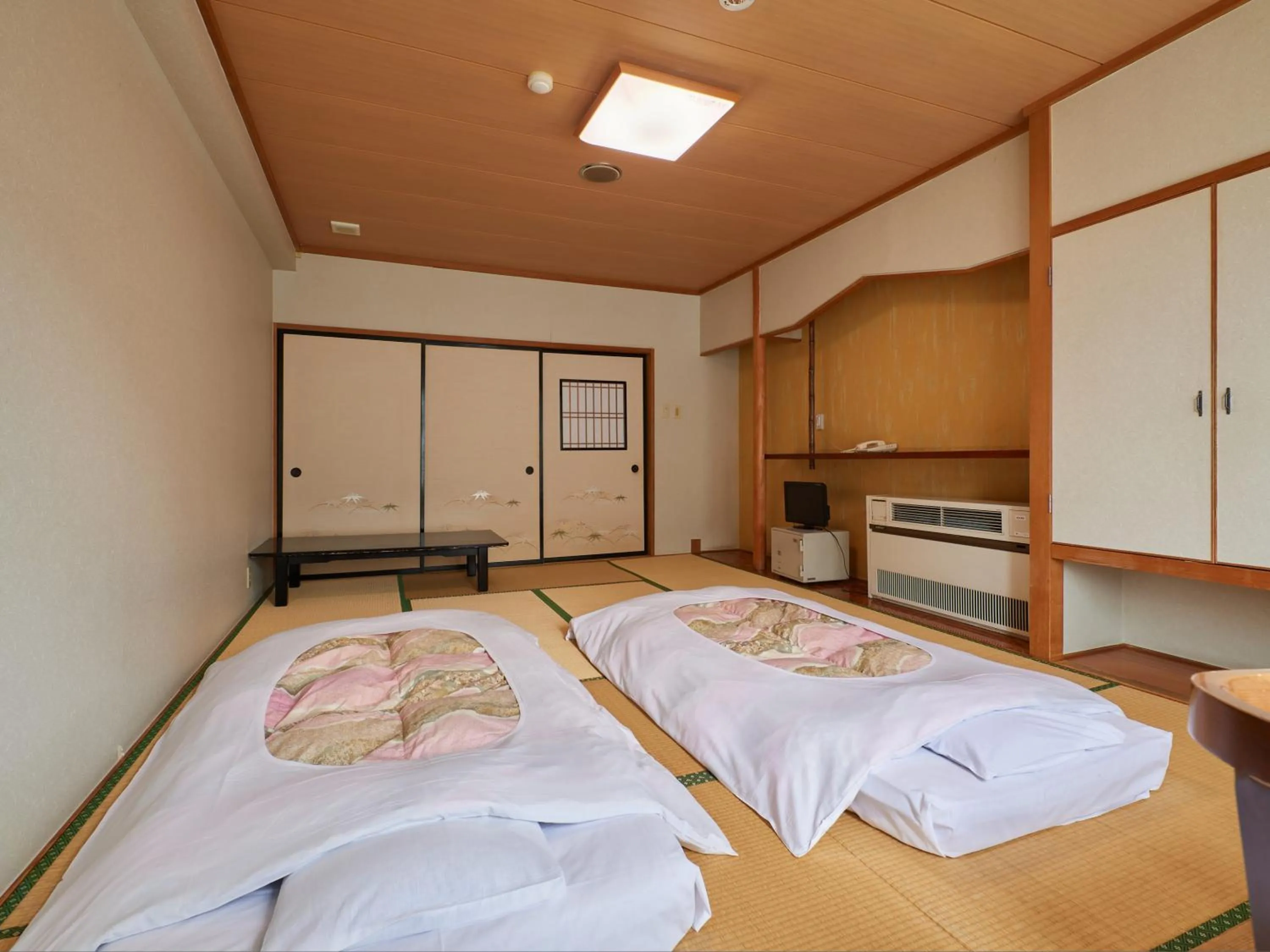 Photo of the whole room in Nikkokinugawa Onsen Kiyomizu no Yado
