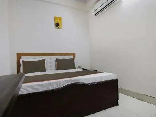 Bed in Hotel Swisston Palace