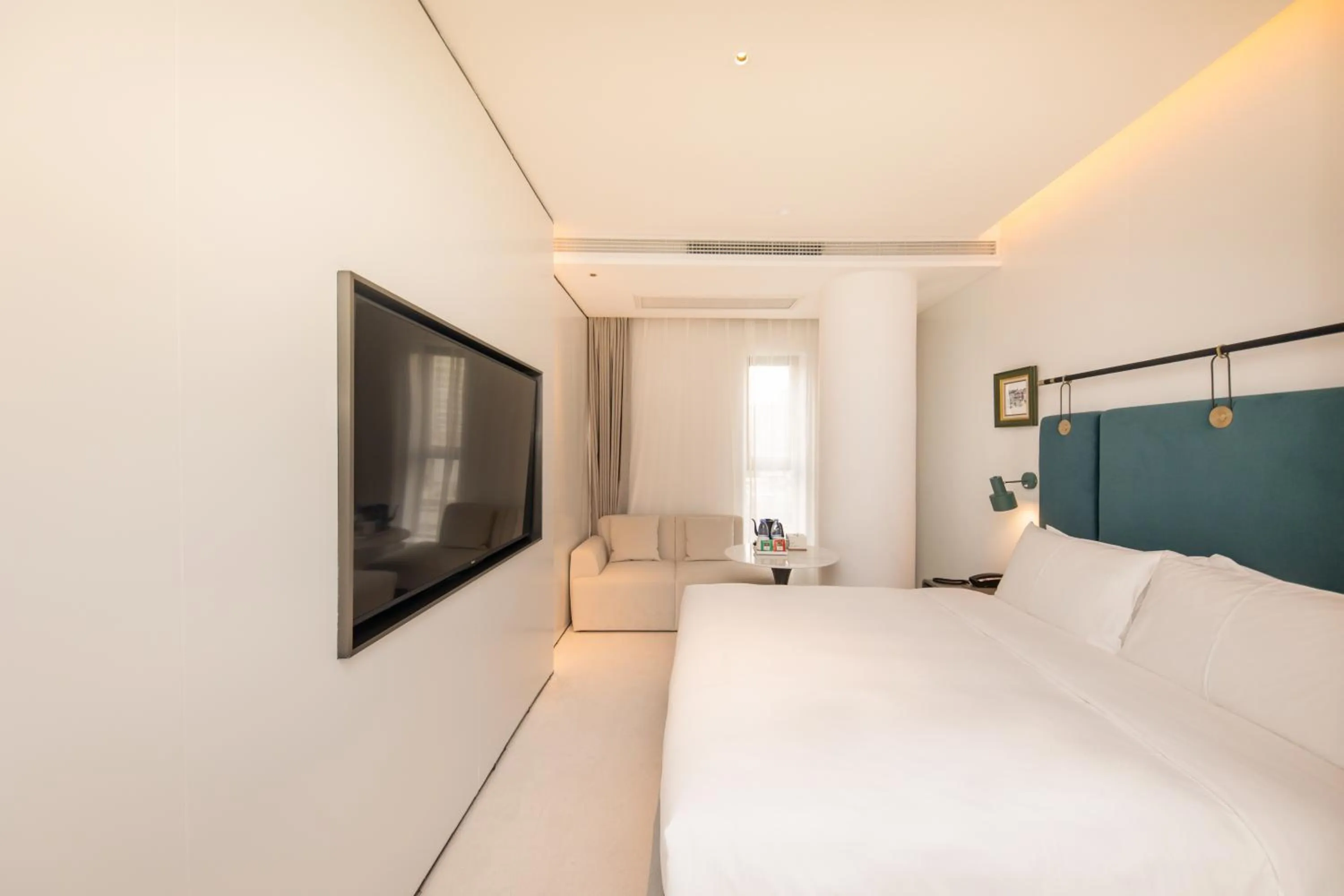 Bed in Shanghai Autoongo Bund Hotel