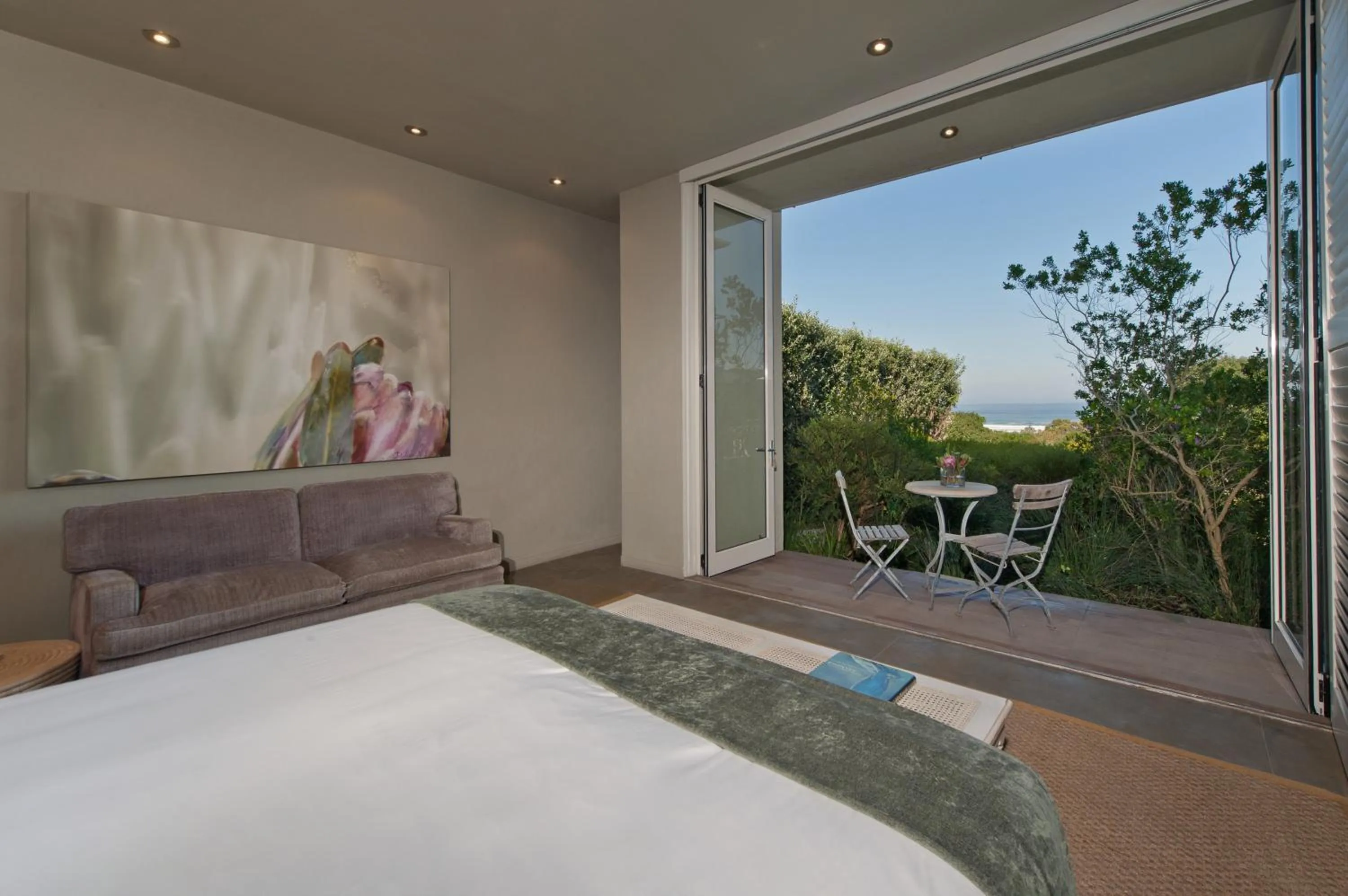 Balcony/Terrace, Bed in Mosselberg on Grotto Beach