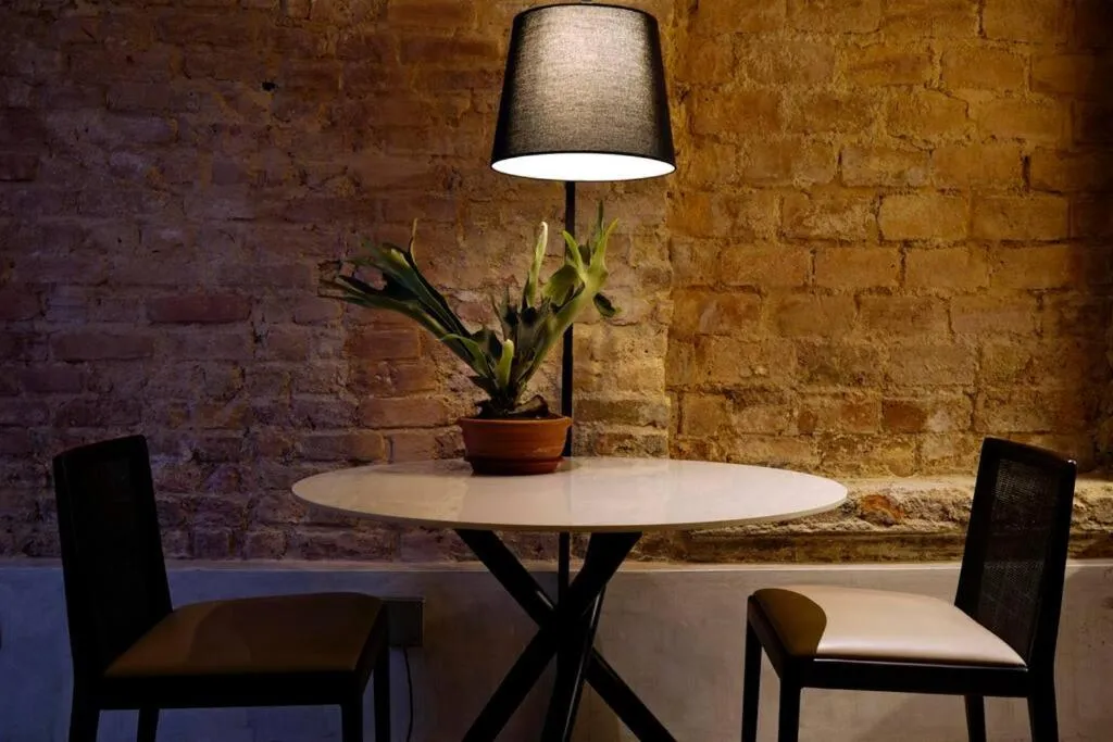 Quint Residence, Georgetown - Rustic Heritage Guesthouse by ALV