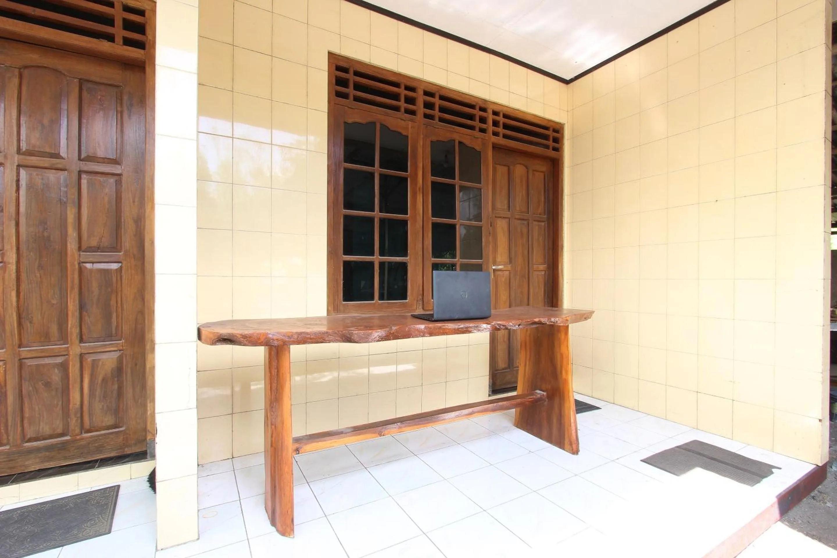 Lobby or reception in Hotel O Pondok Wisata Sri MulyoNearSultan Agung Stadium Bantul