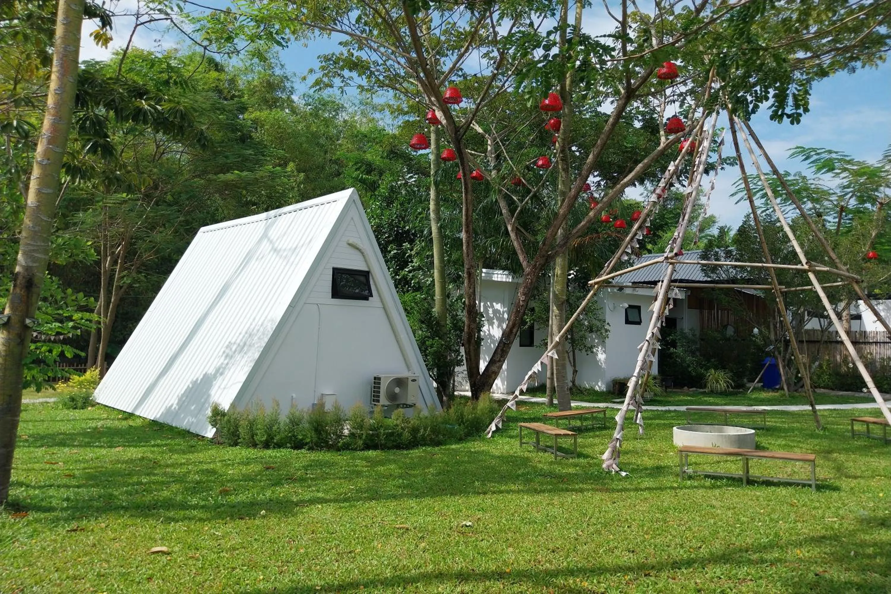 Property building in It my life cafe x camp