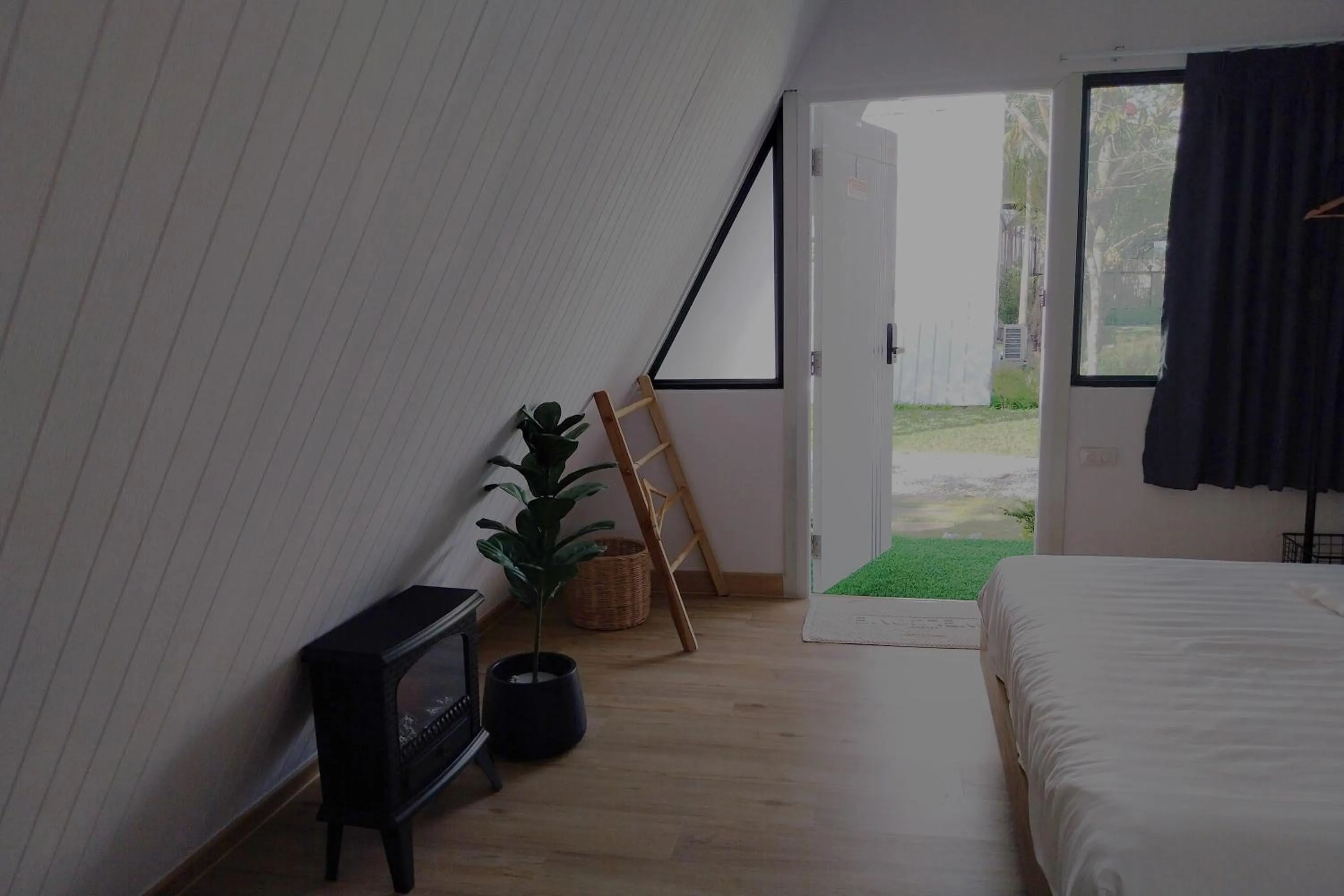 Bedroom, Bed in It my life cafe x camp