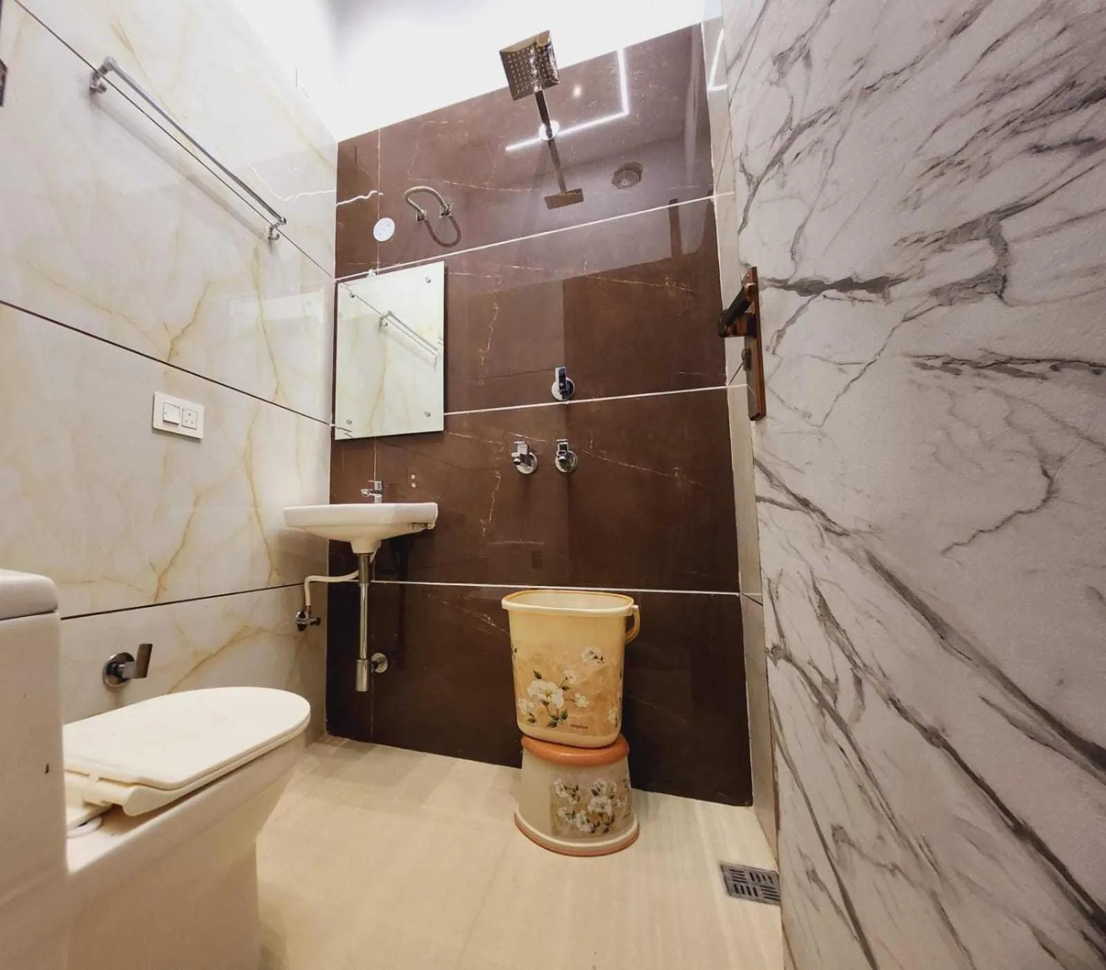 Bathroom in Hotel O MG HOTEL