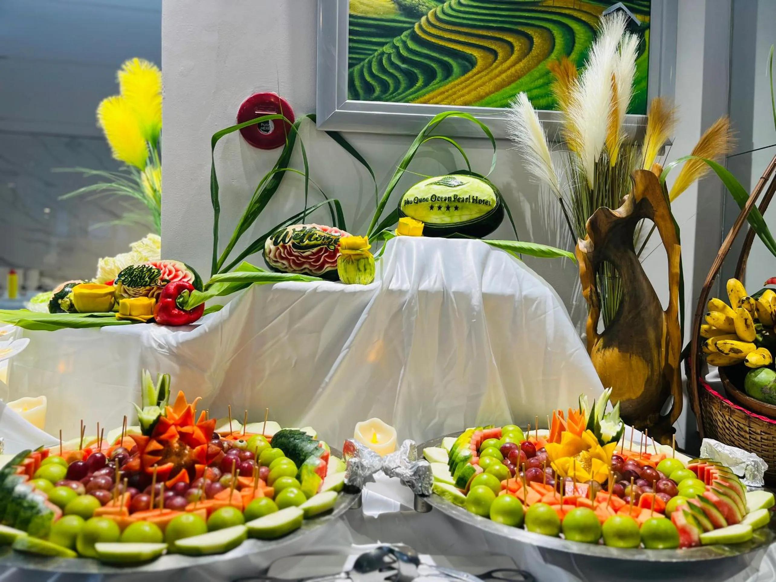 Food and drinks in Ocean Pearl Hotel Phu Quoc