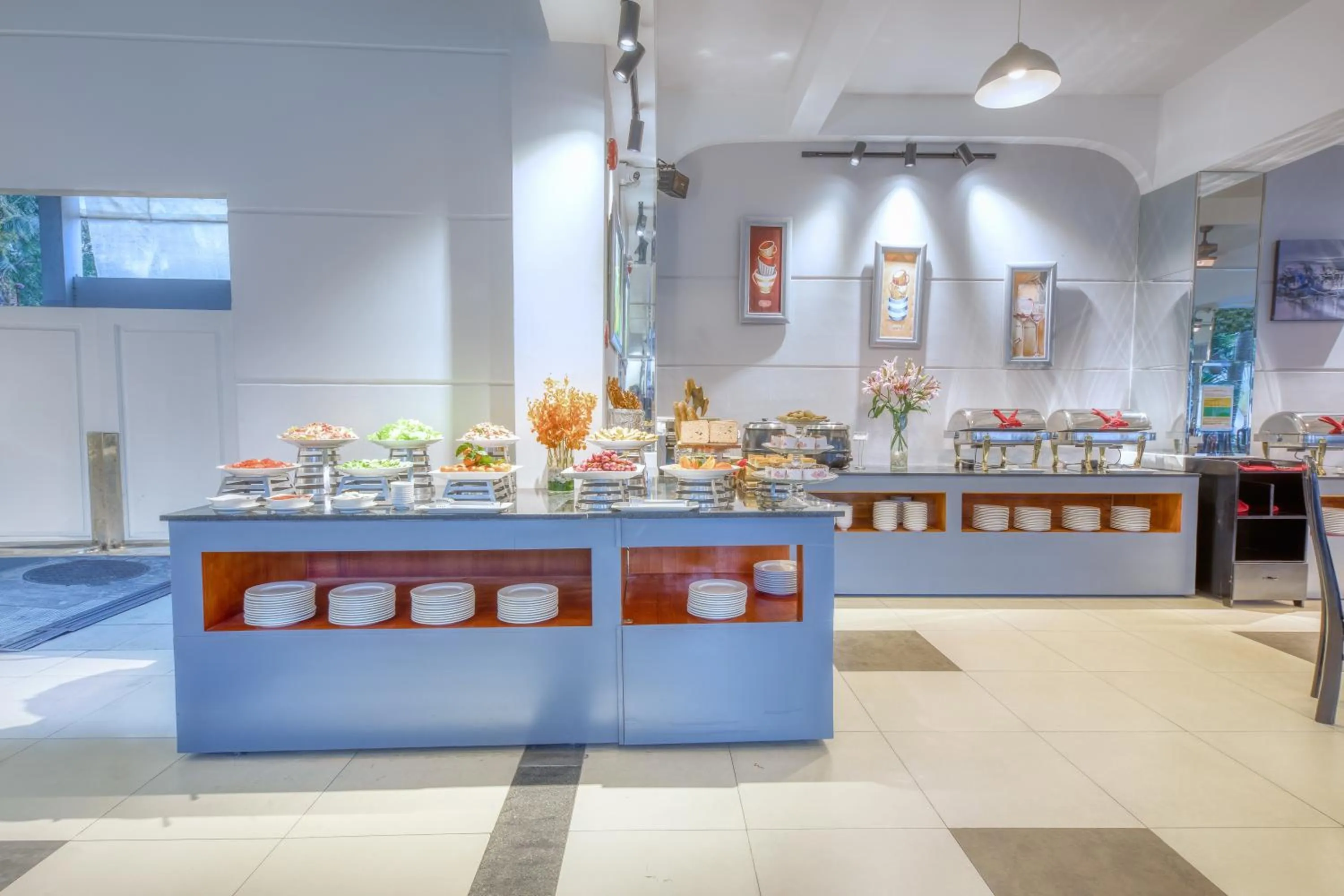 Restaurant/places to eat in Ocean Pearl Hotel Phu Quoc