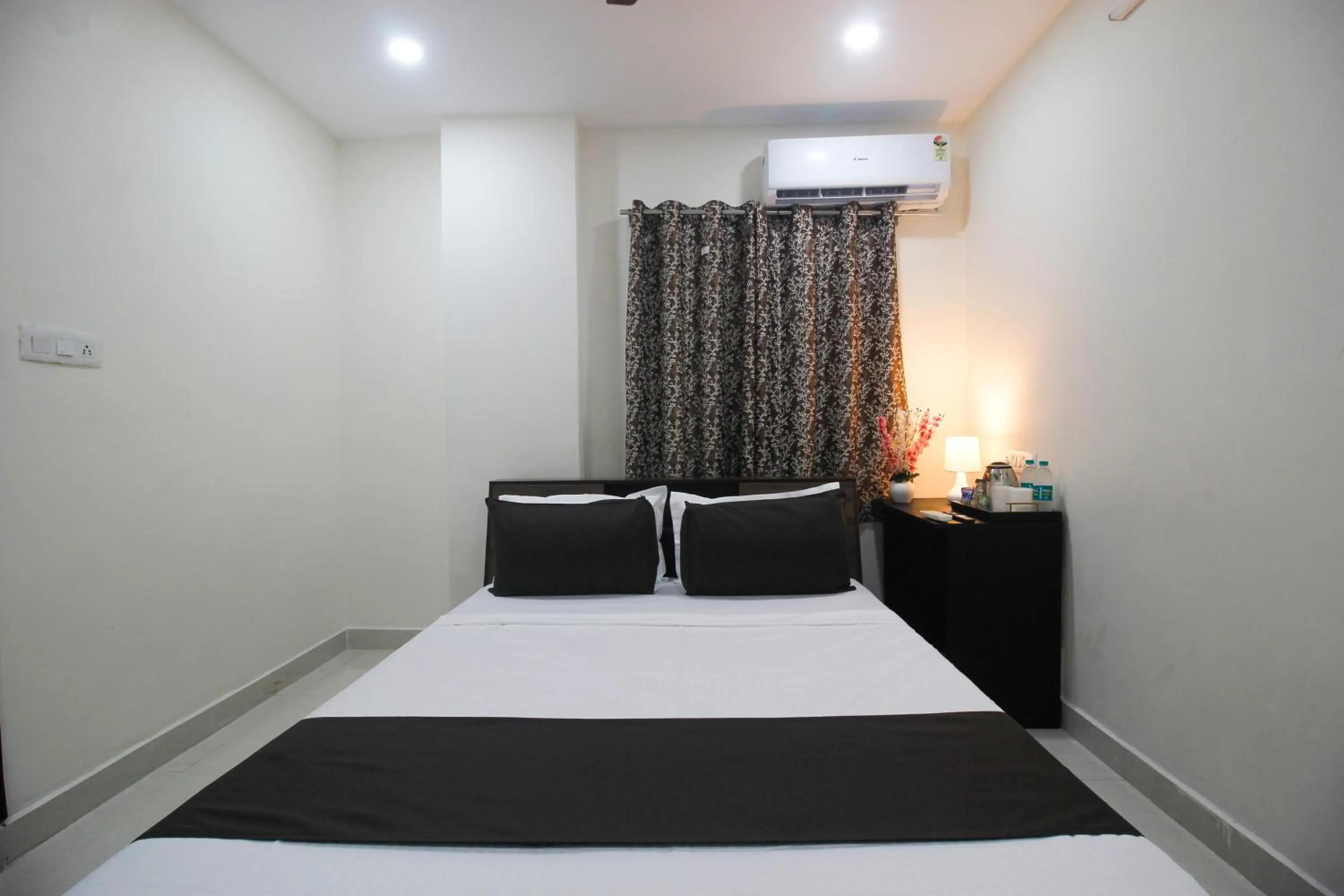 Lobby or reception, Bed in Collection O Stayo