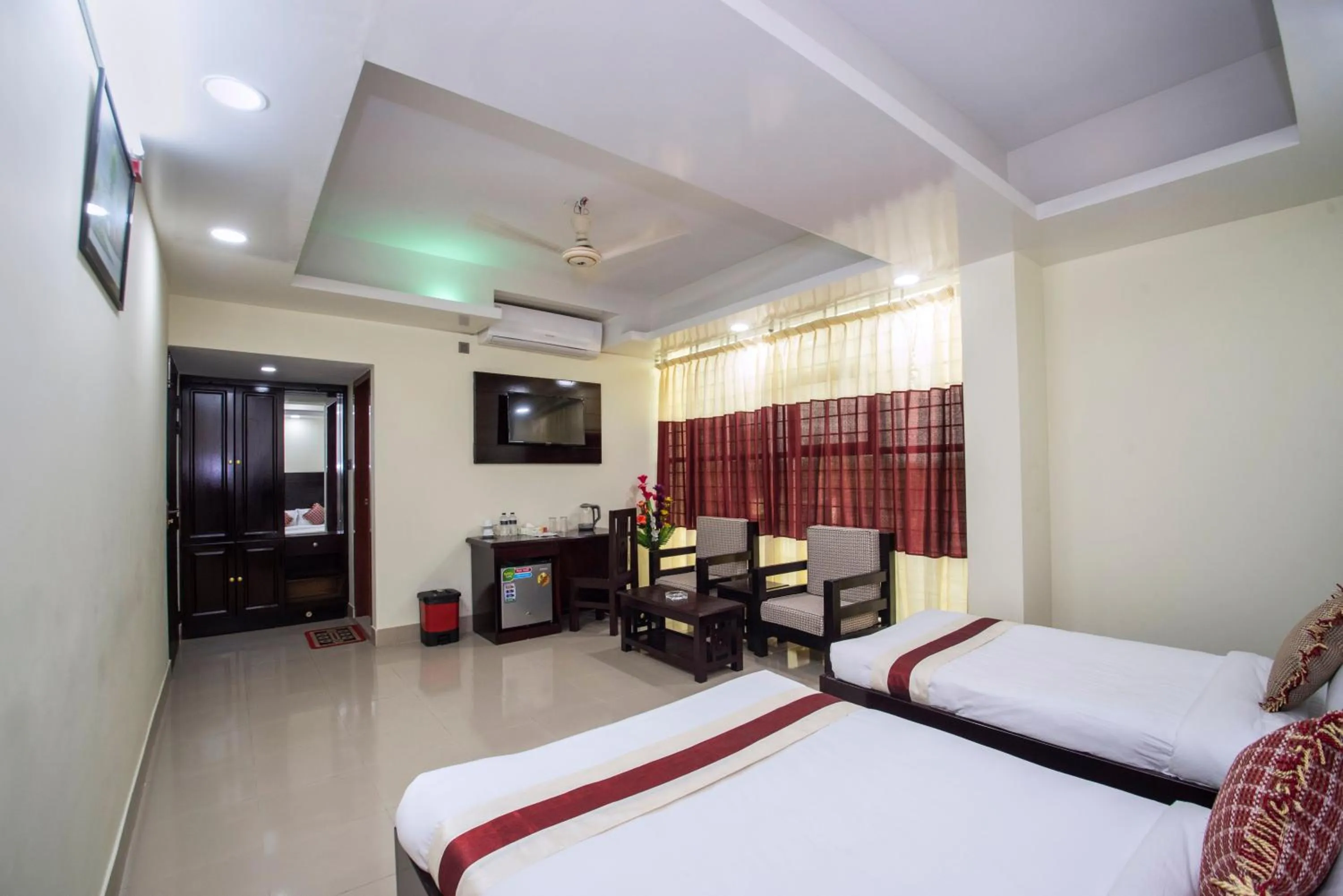 Bedroom, Bed in Hotel Ali Plaza