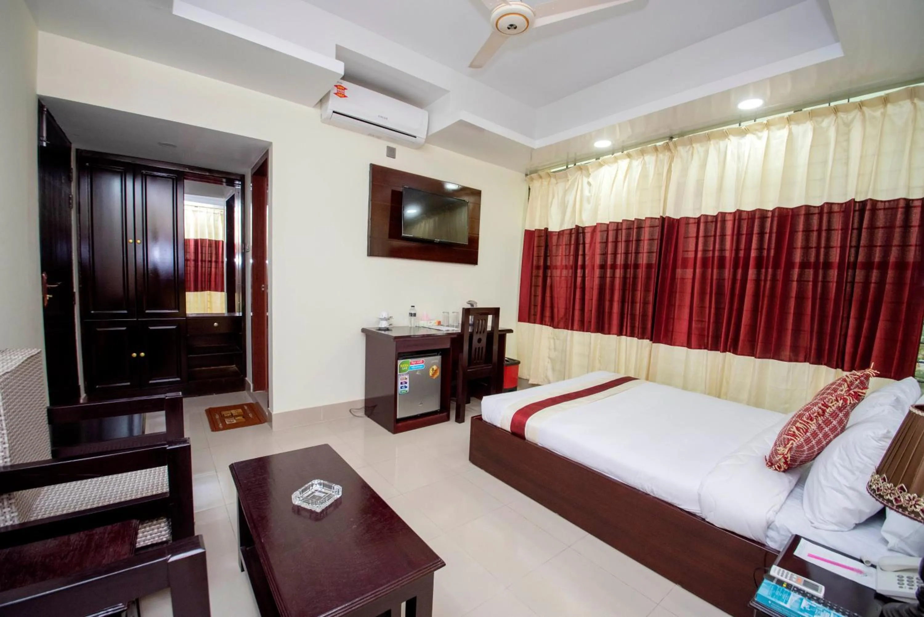 Bed in Hotel Ali Plaza