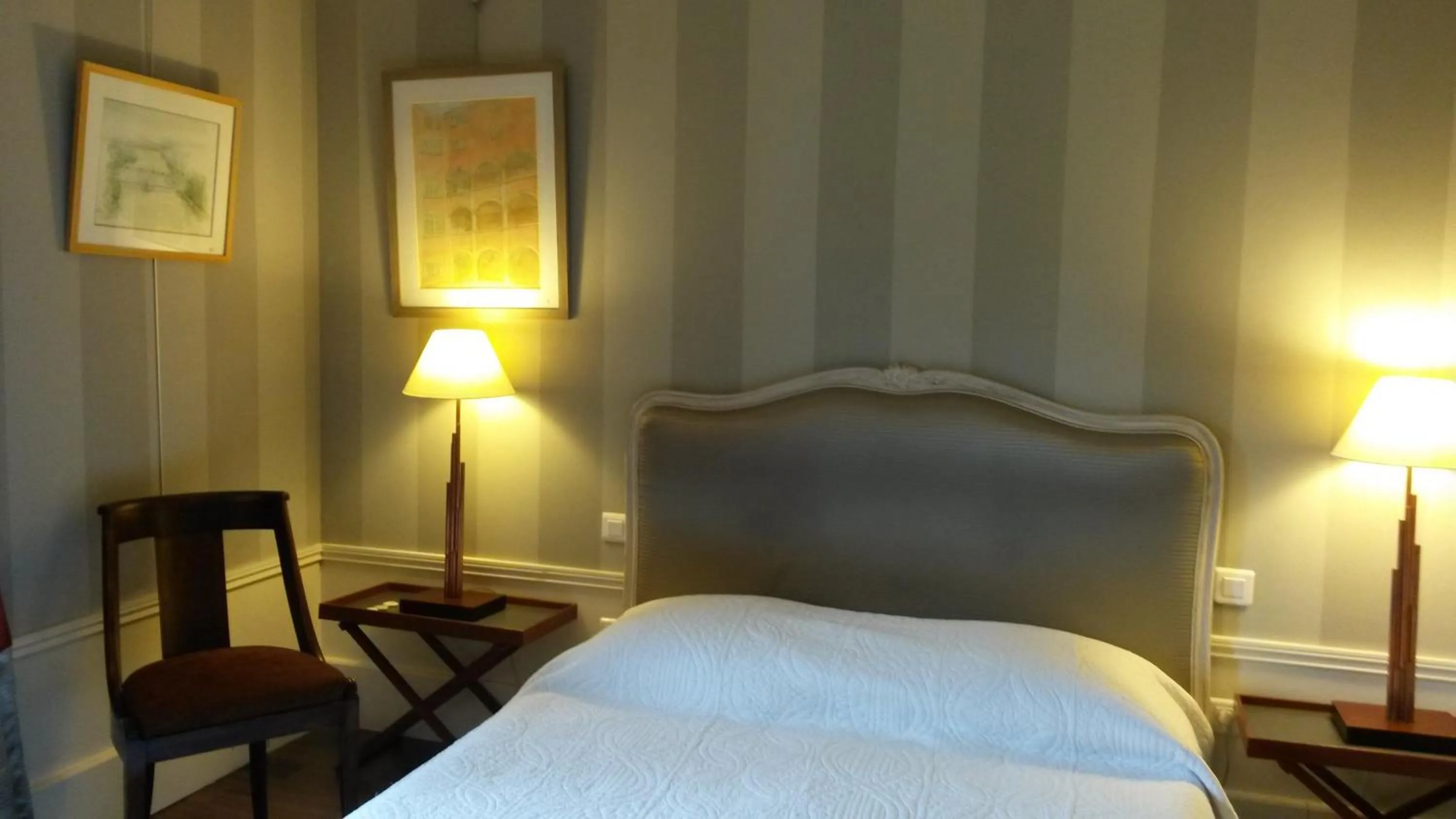 Bed in Maison Epellius