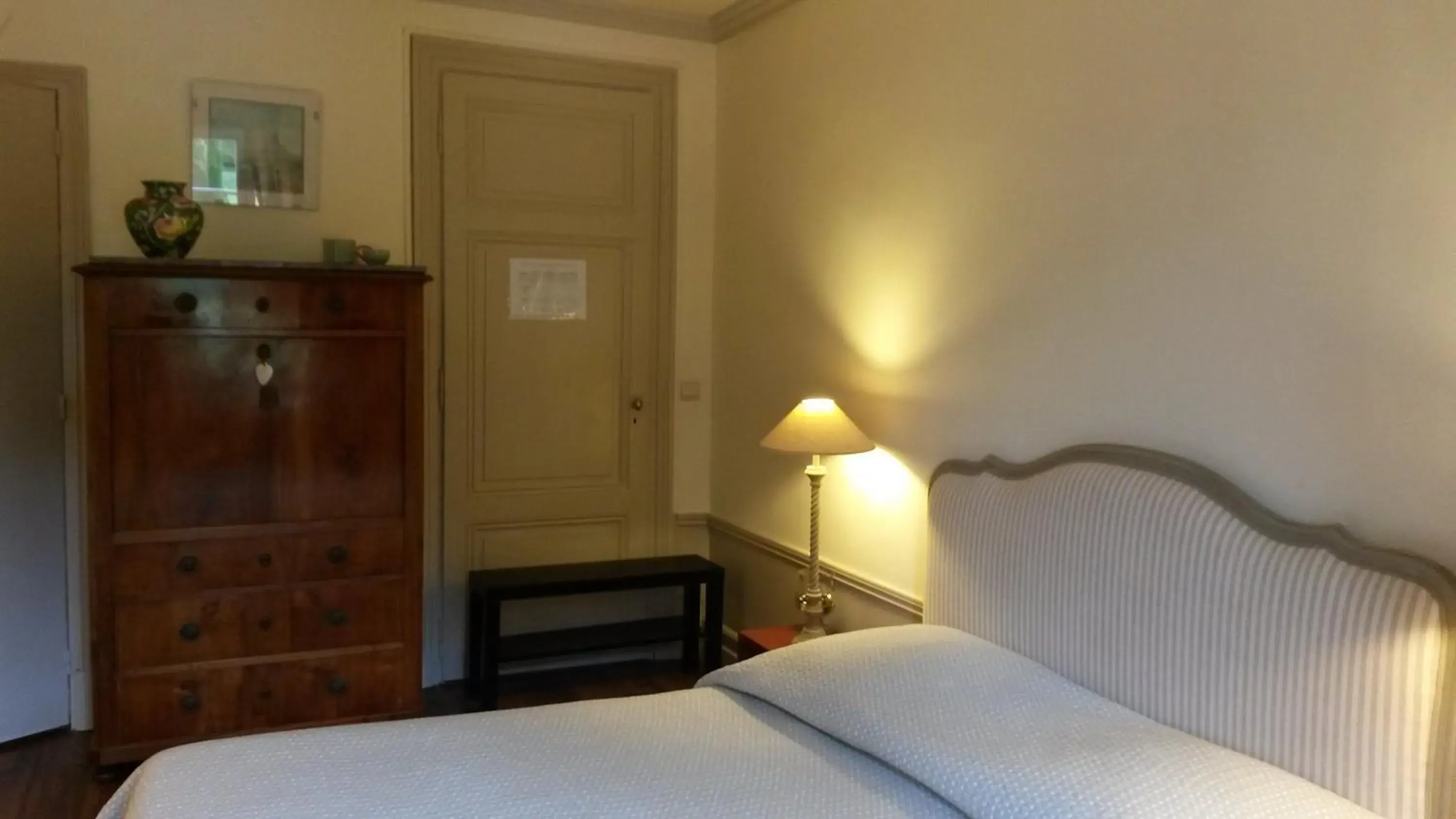 Double Room in Maison Epellius Double Room in Maison Epellius