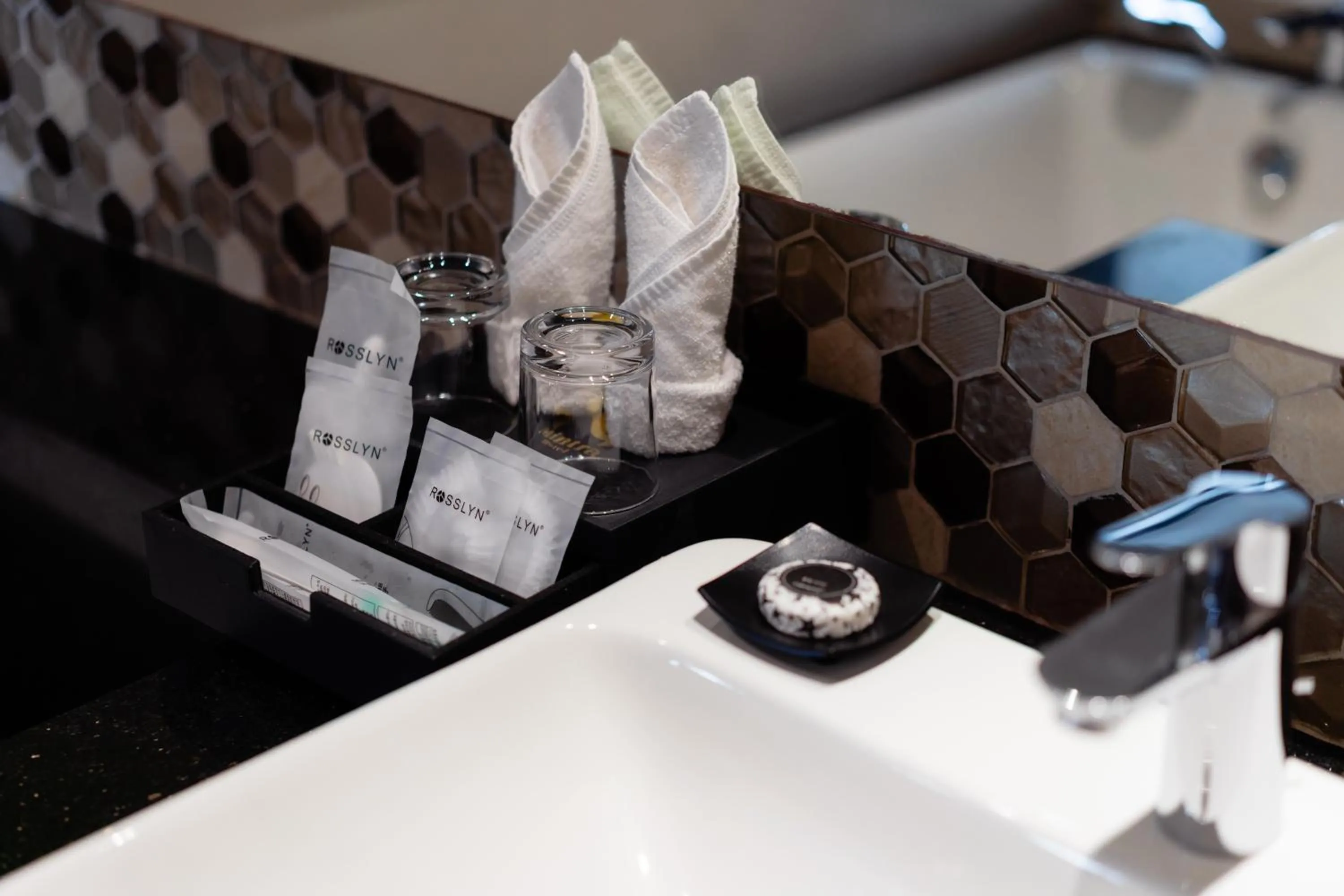 Bathroom in Mintra Hotel Vientiane