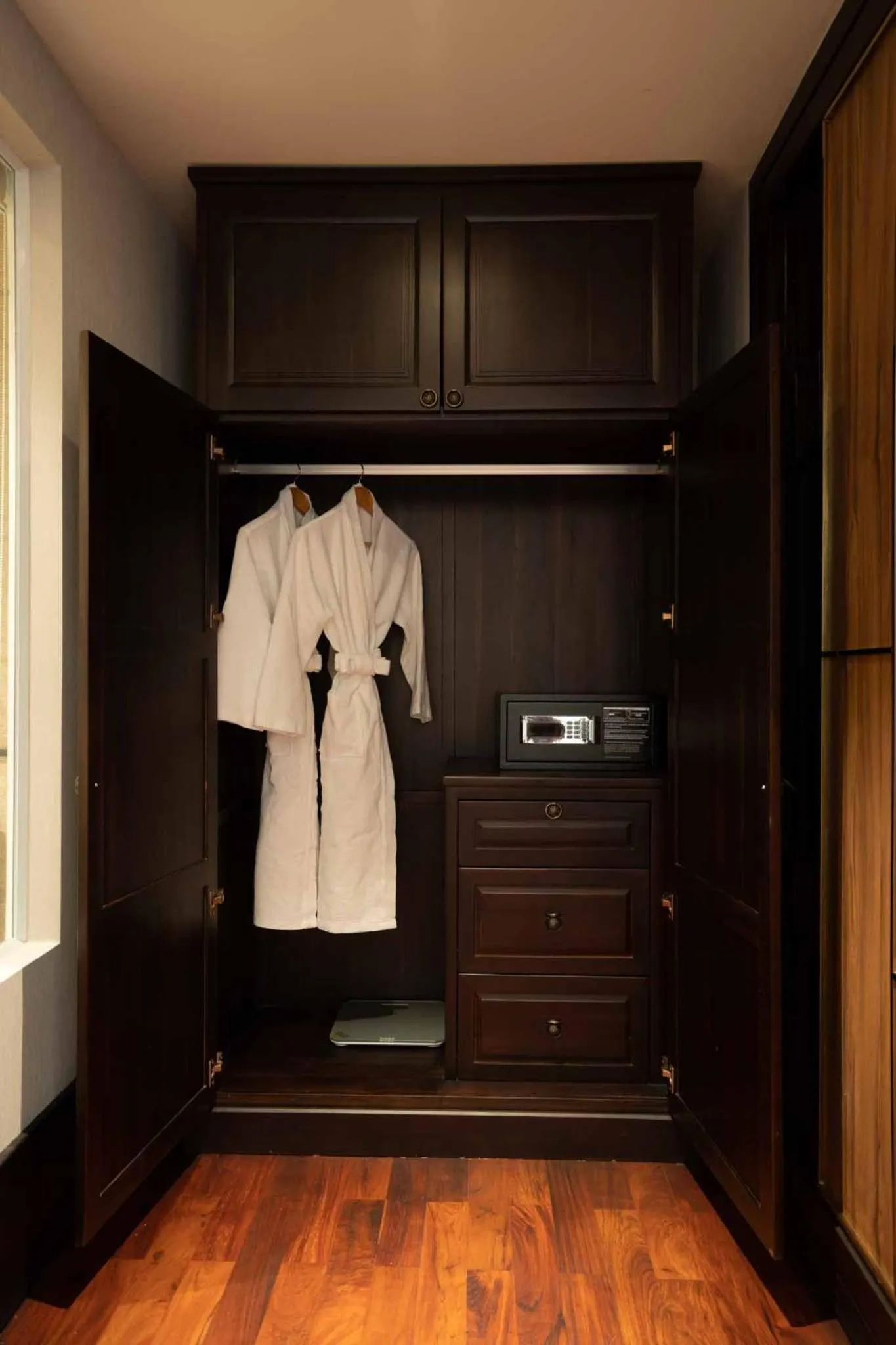 Mintra Hotel Vientiane