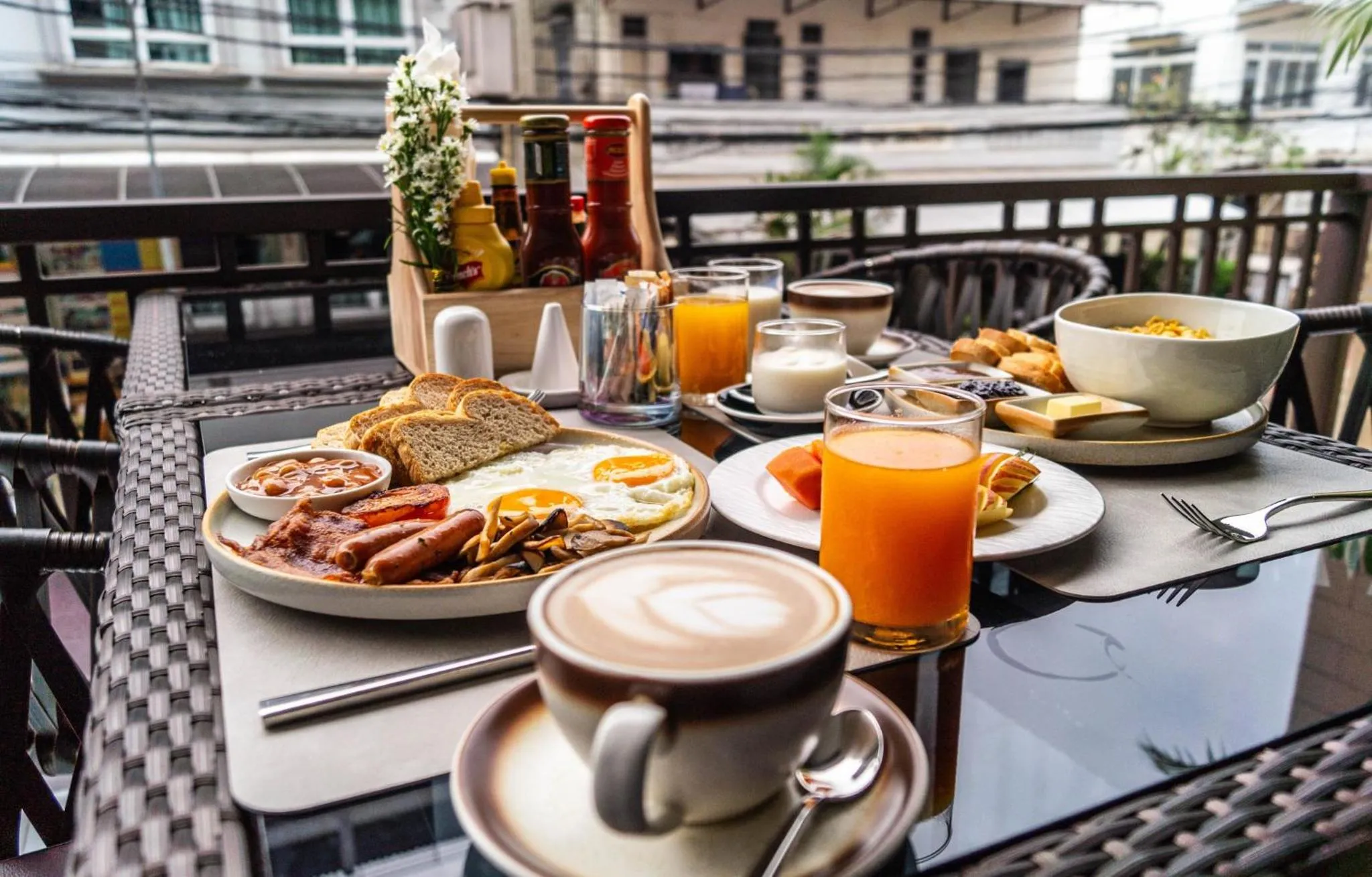 Breakfast in Mintra Hotel Vientiane