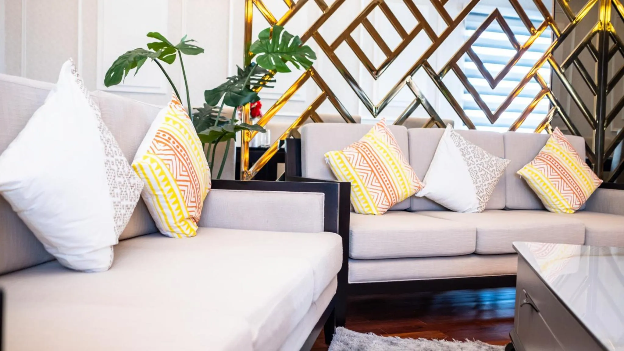 Living room in Mintra Hotel Vientiane