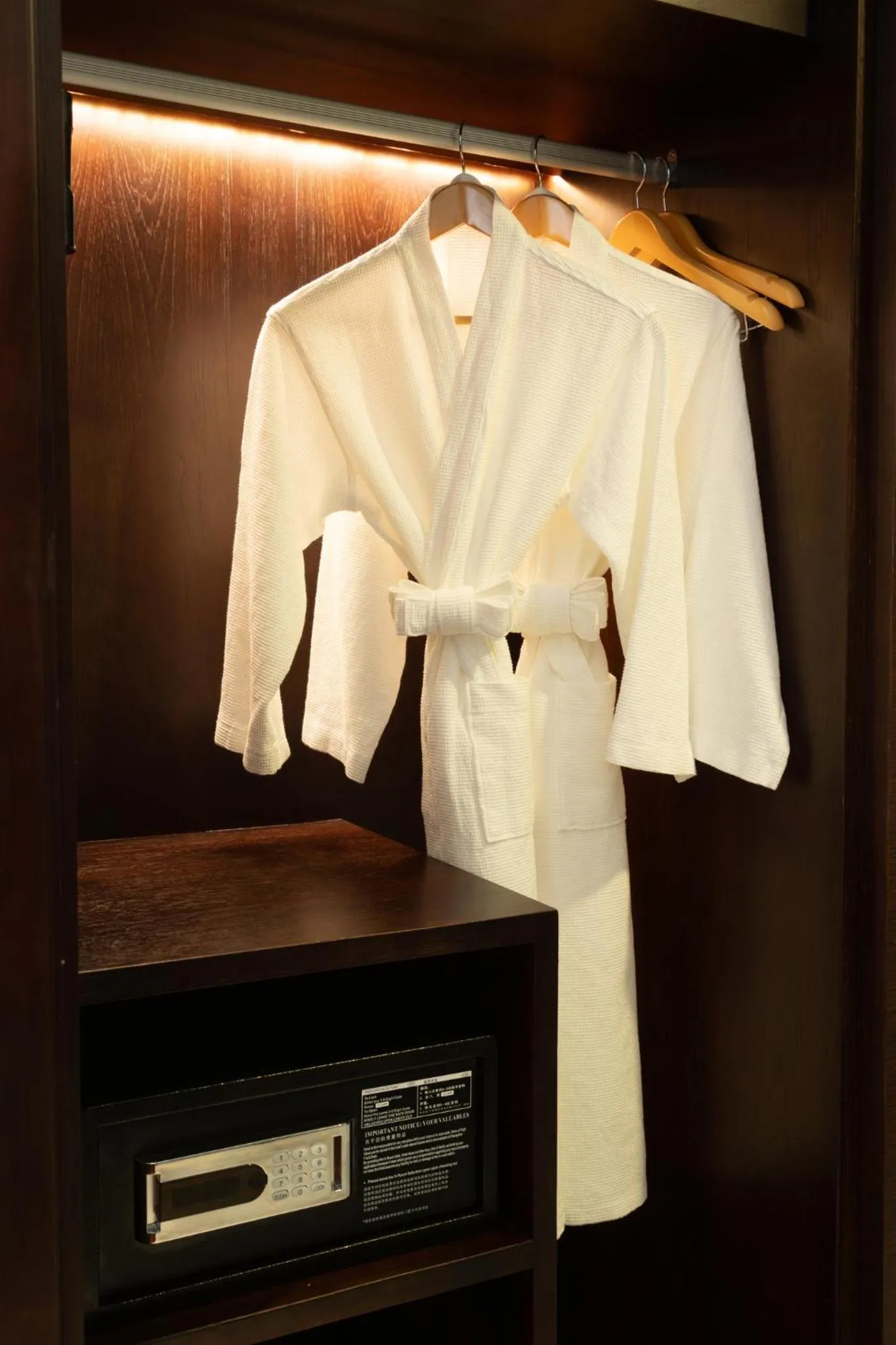 Mintra Hotel Vientiane