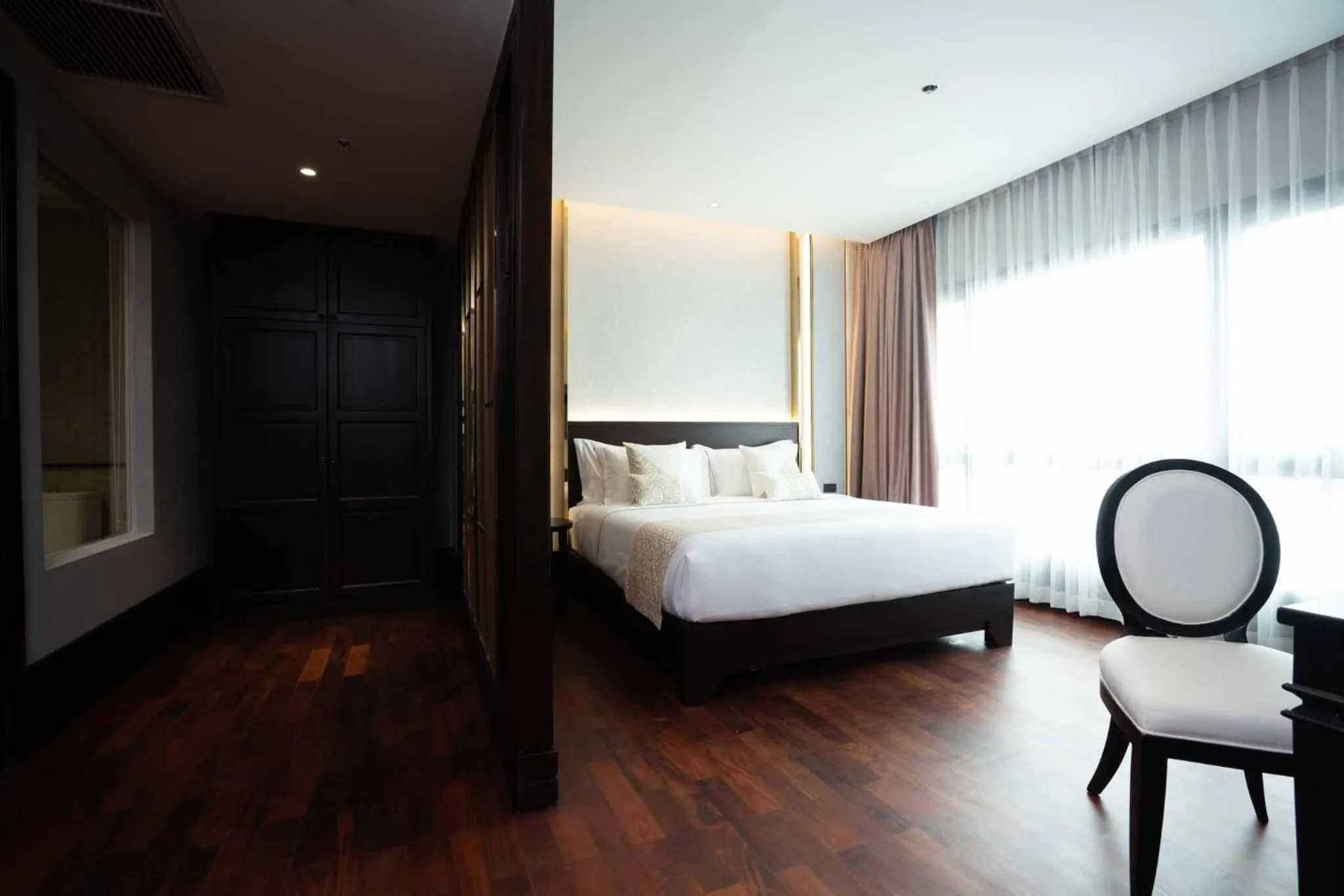 Bed in Mintra Hotel Vientiane