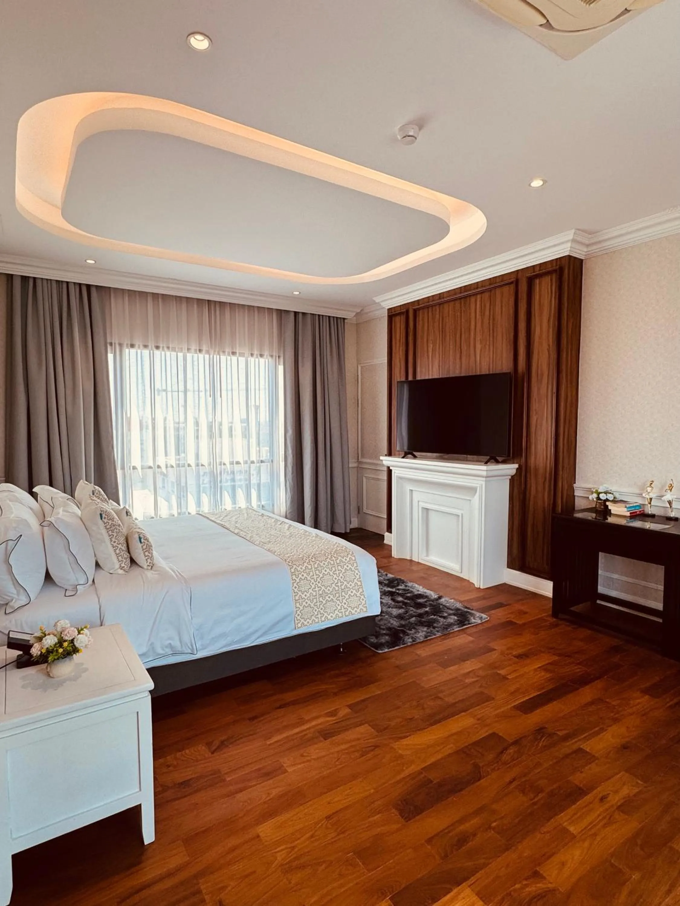 Bed in Mintra Hotel Vientiane