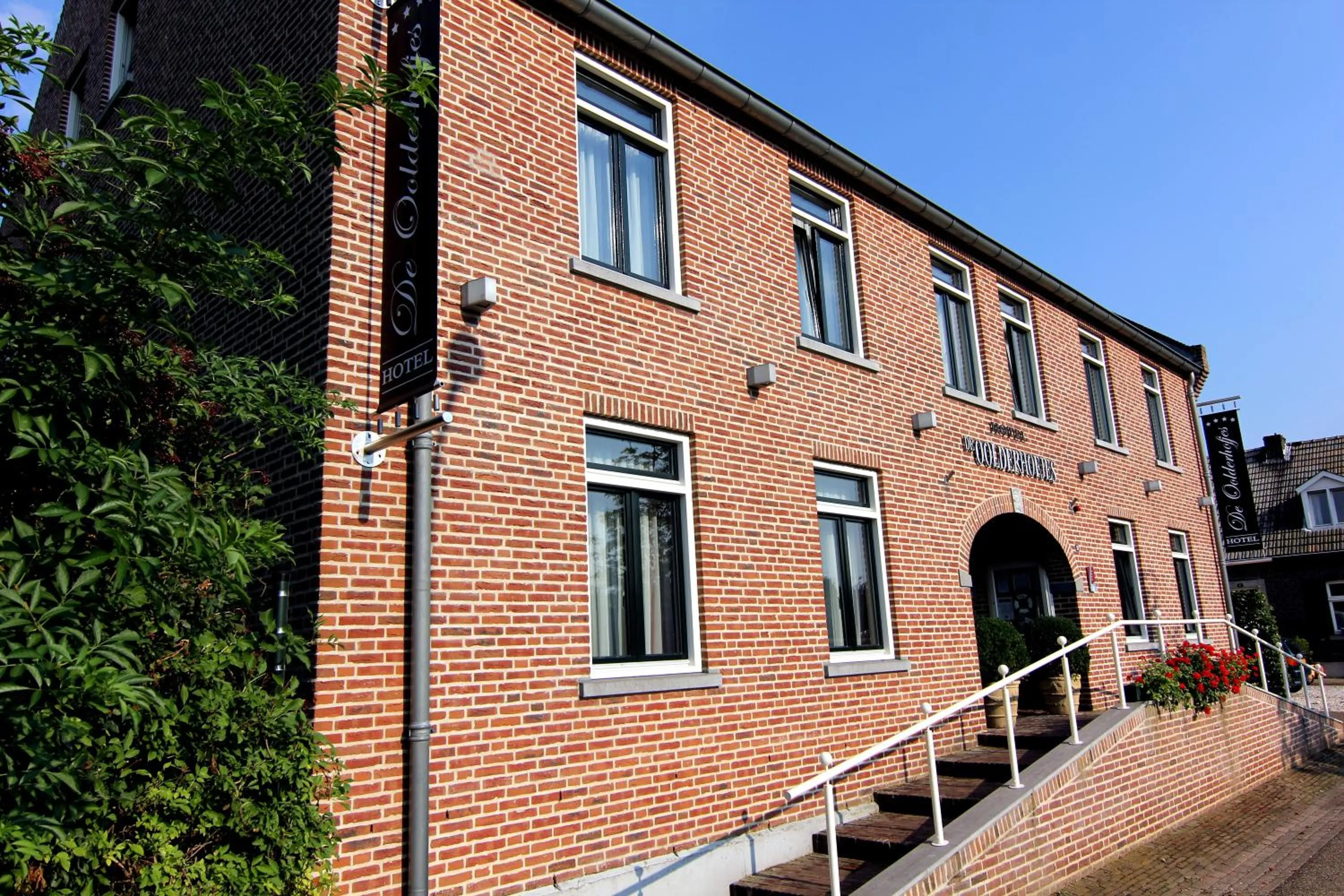 Property building in Restaurant Oolderhof BV