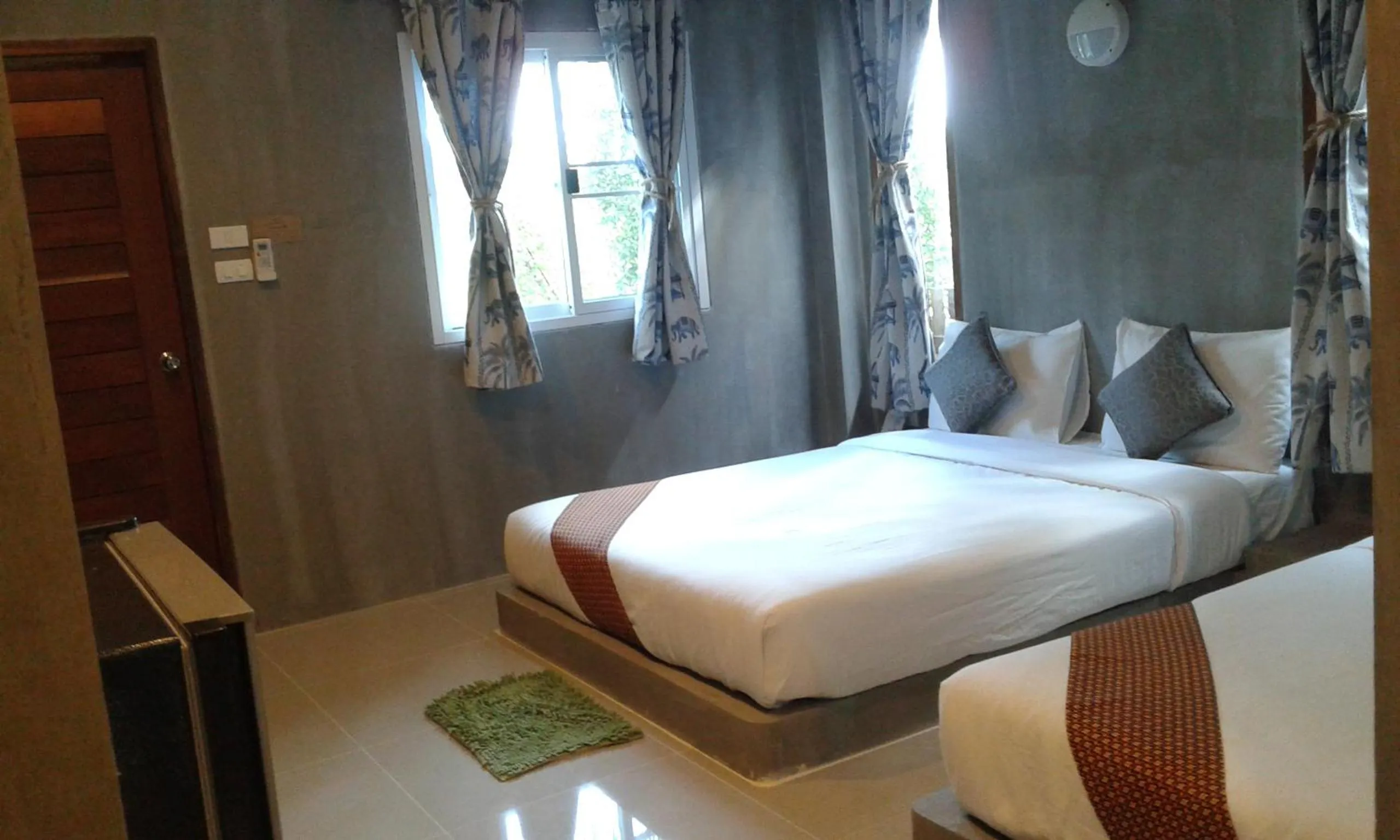 Bedroom, Bed in Le Pes Villas