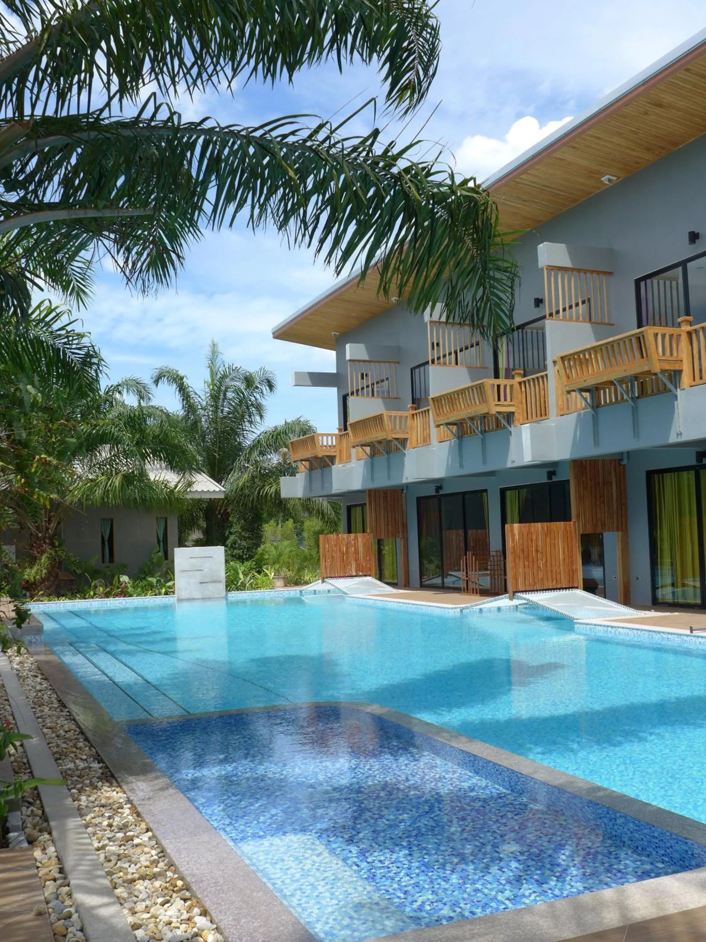 Swimming pool in Le Pes Villas