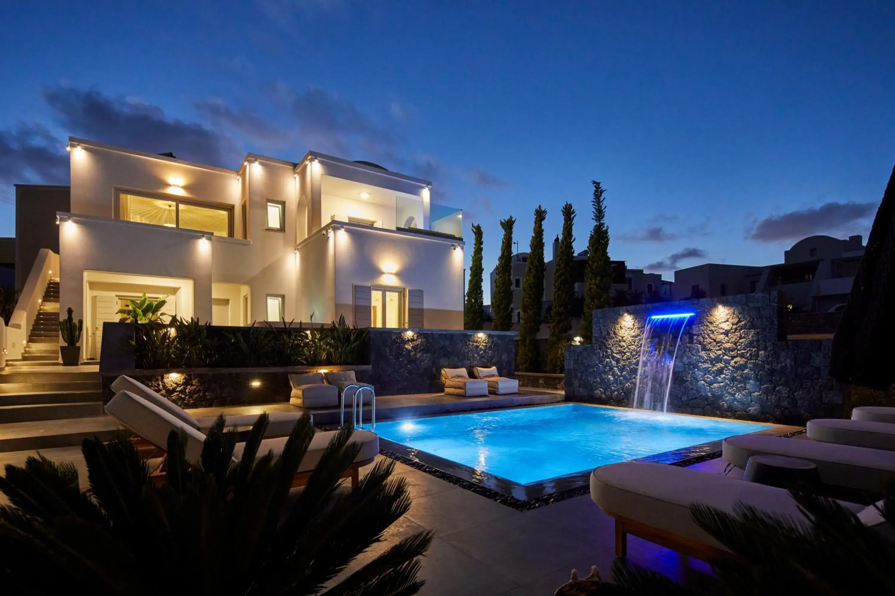 EPICENTER LUXURY RESIDENCE EPICENTER LUXURY RESIDENCE