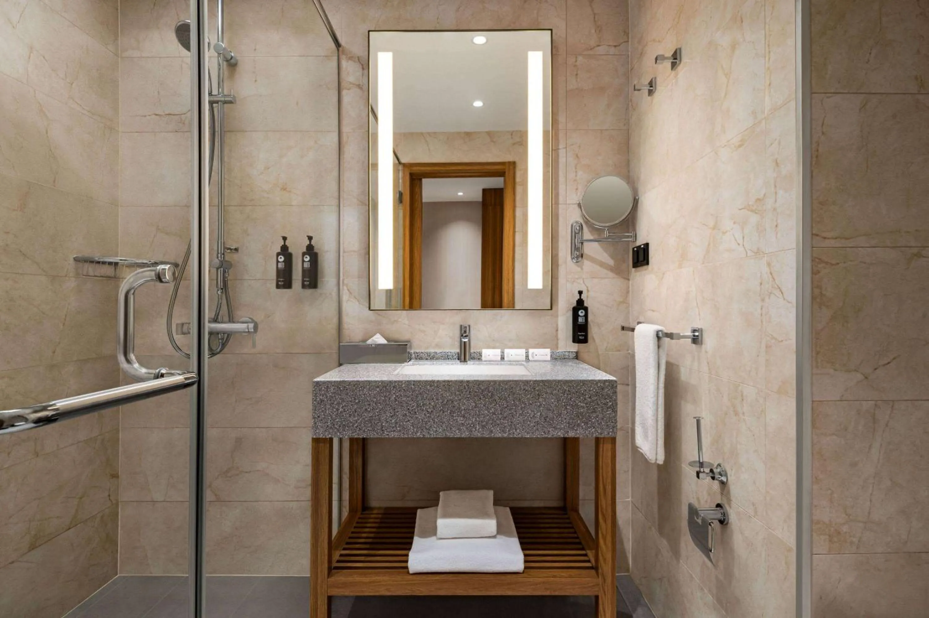 TV and multimedia in Ramada Encore by Wyndham Tashkent