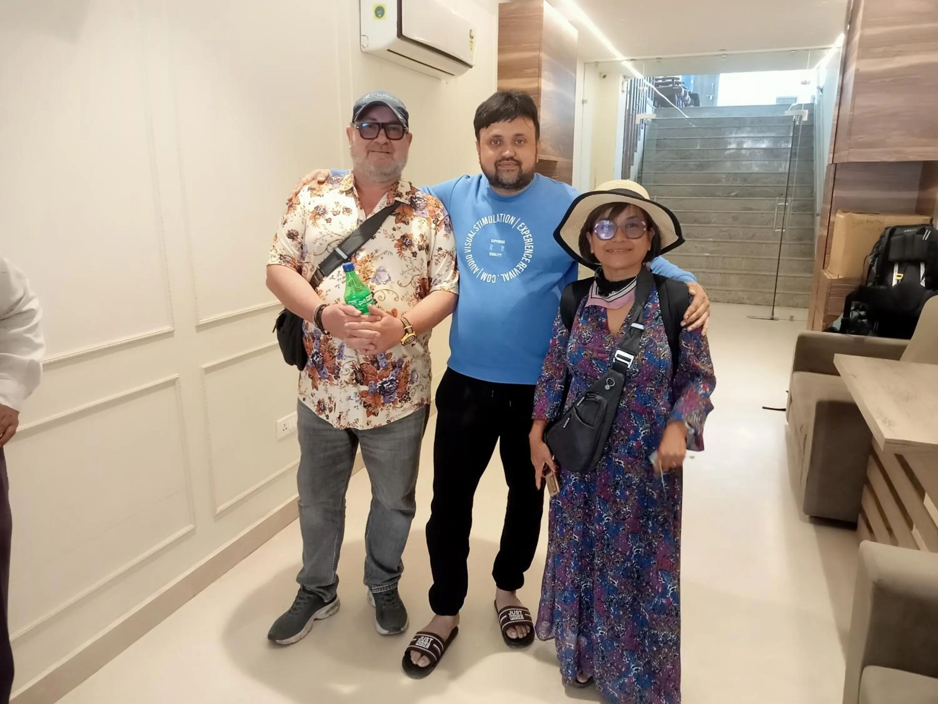 Guests in HOTEL SHYAM PALACE INDIA AGRA