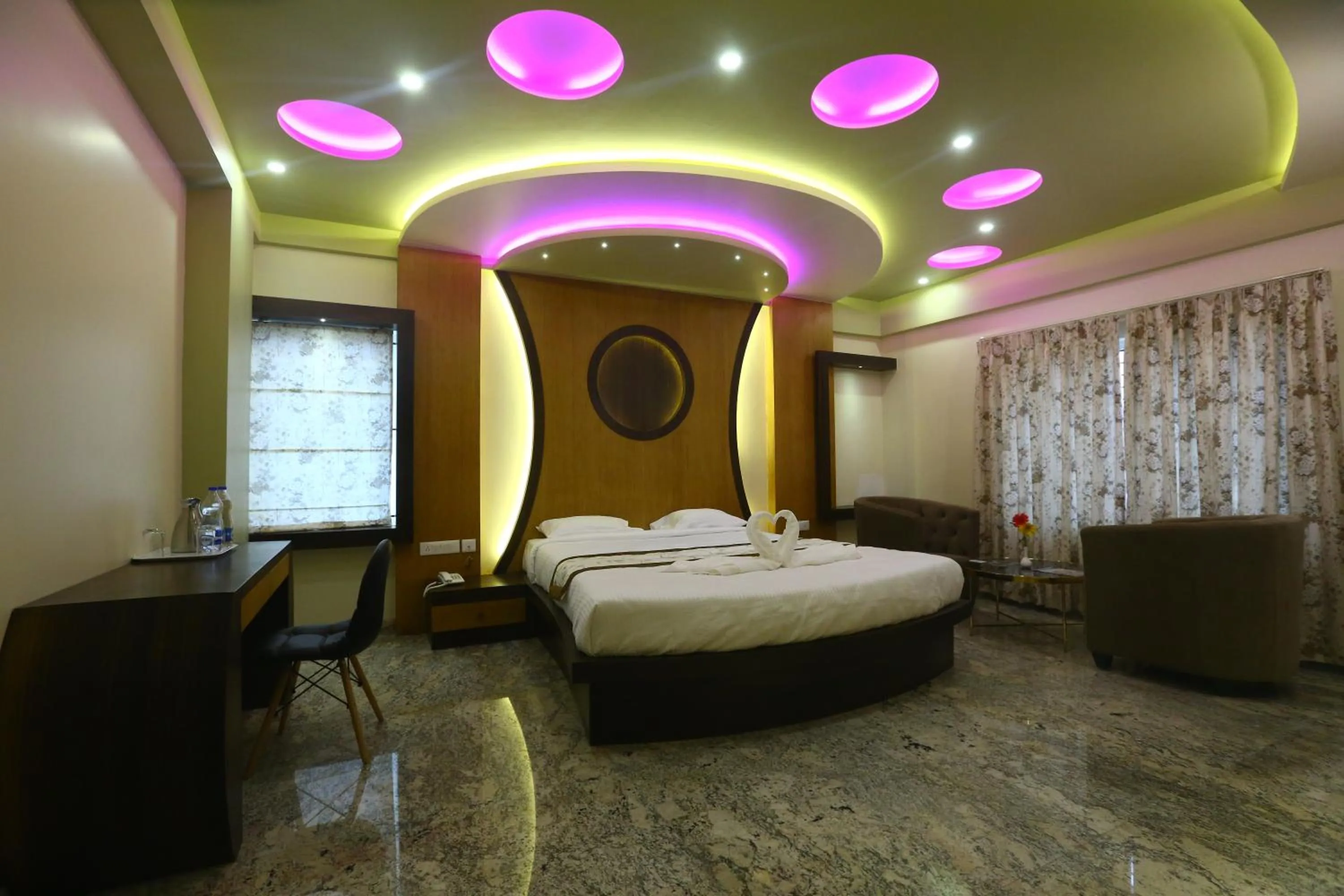 Bed in Hotel White Rock