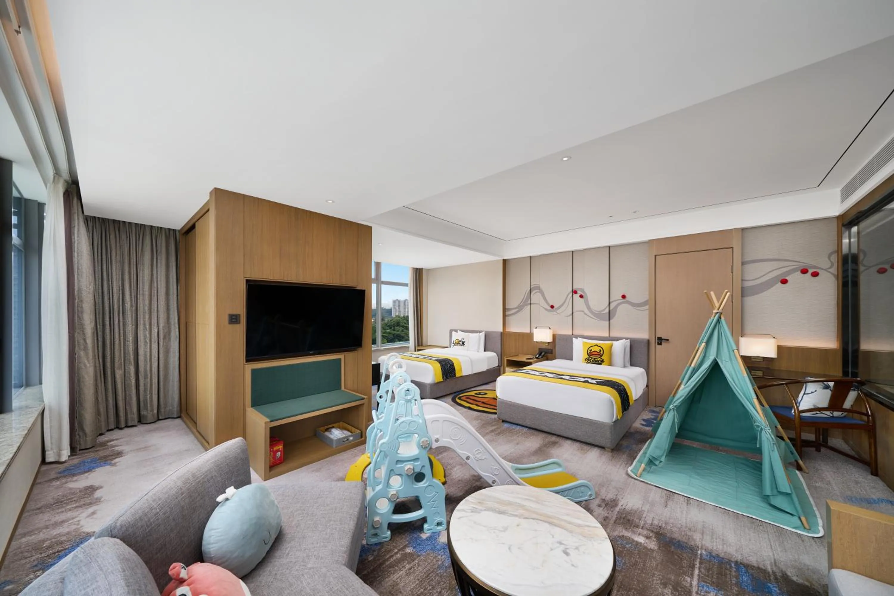 Bed in Wyndham Garden Foshan Jinshazhou