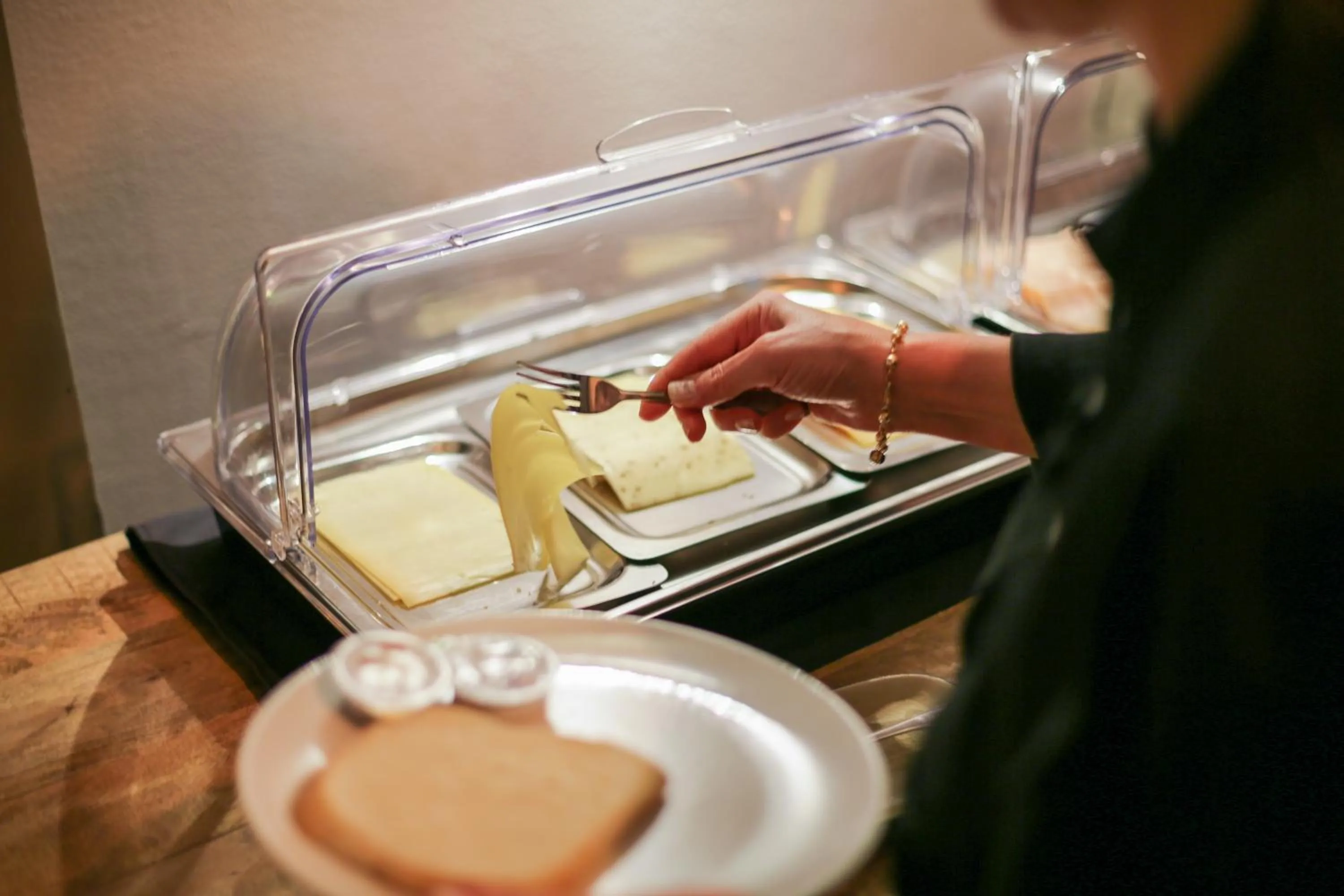 Buffet breakfast in Hotel Heemskerk