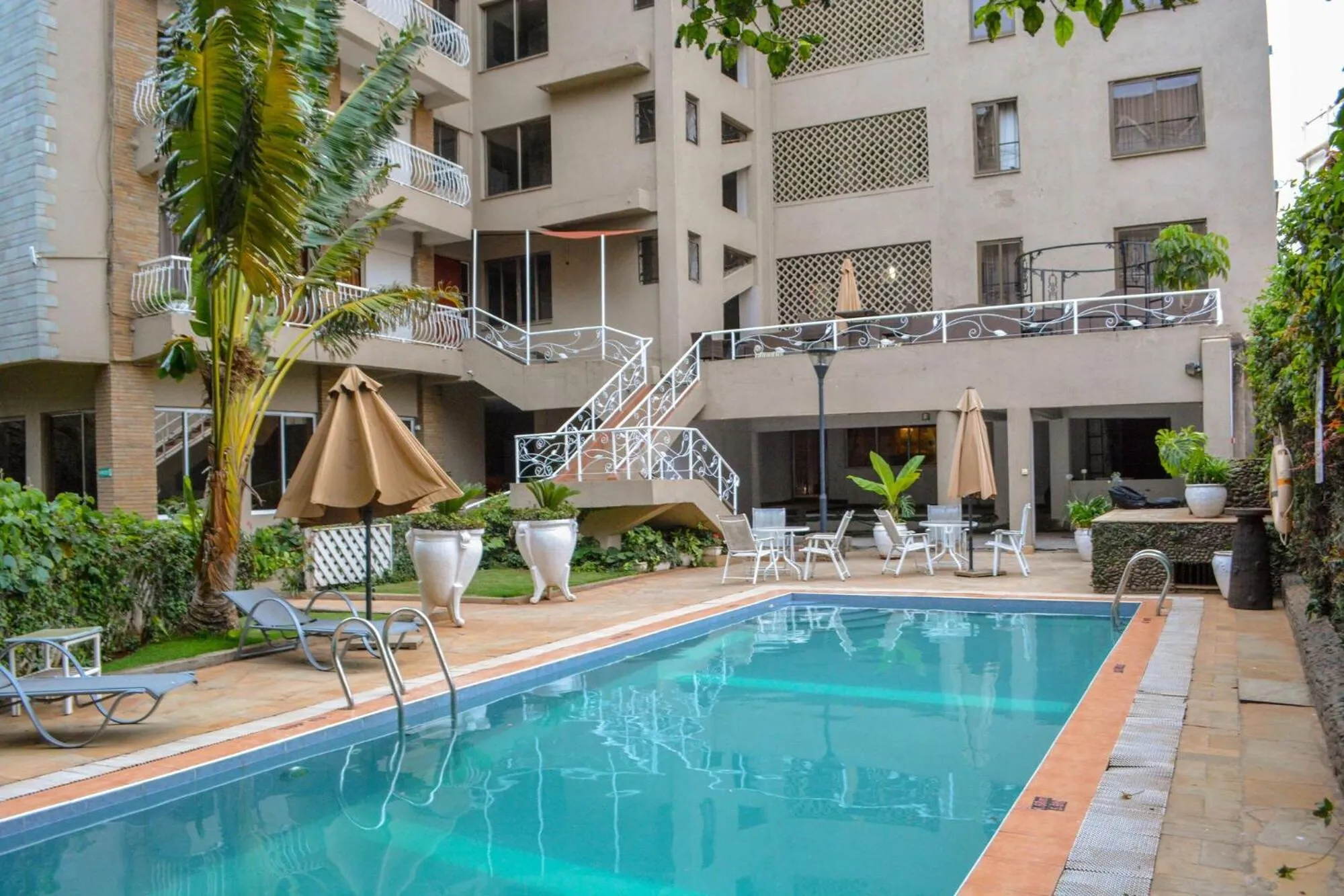 Property building in Eldon Apartments & Suites