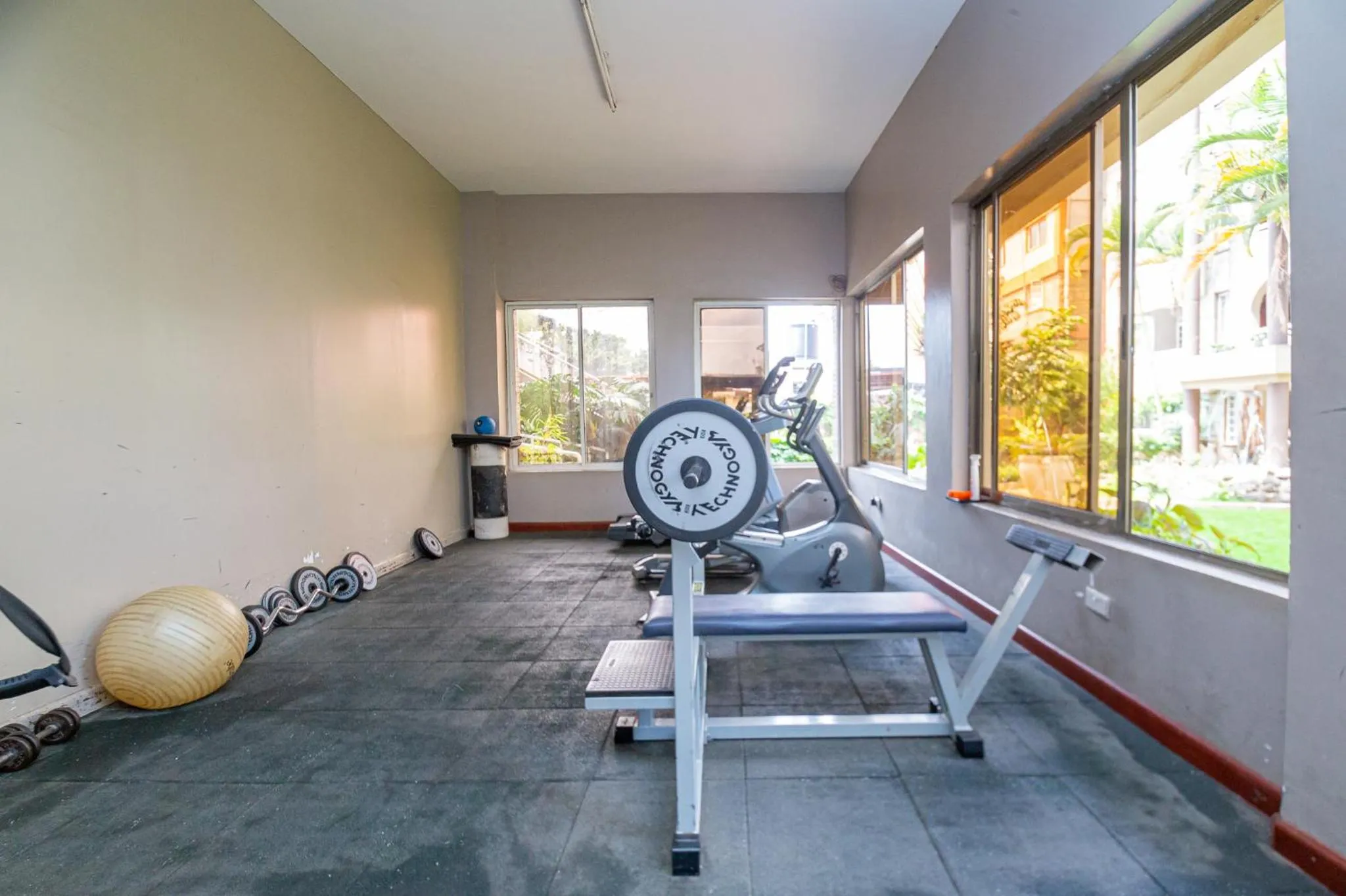 Fitness centre/facilities in Eldon Apartments & Suites