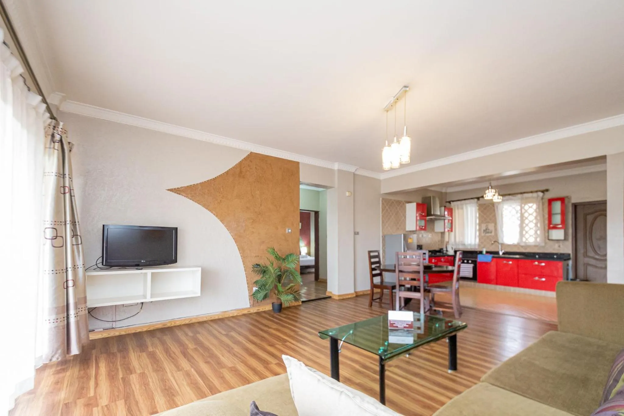 TV and multimedia in Eldon Apartments & Suites